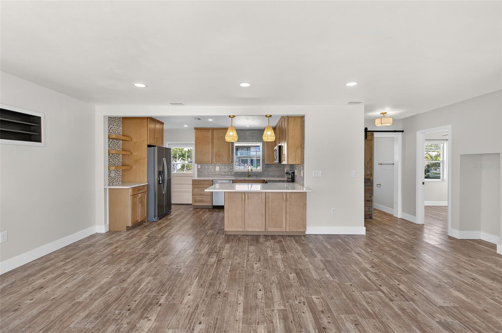 PALM POINT - Residential