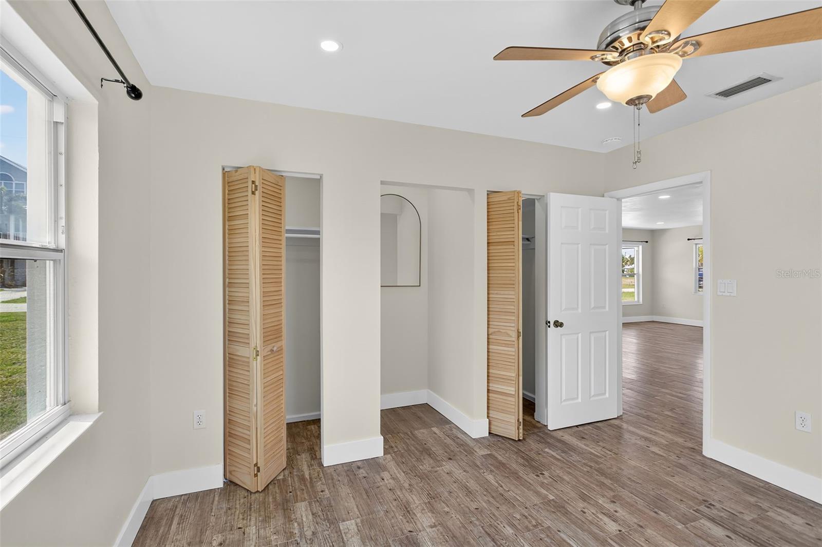 PALM POINT - Residential