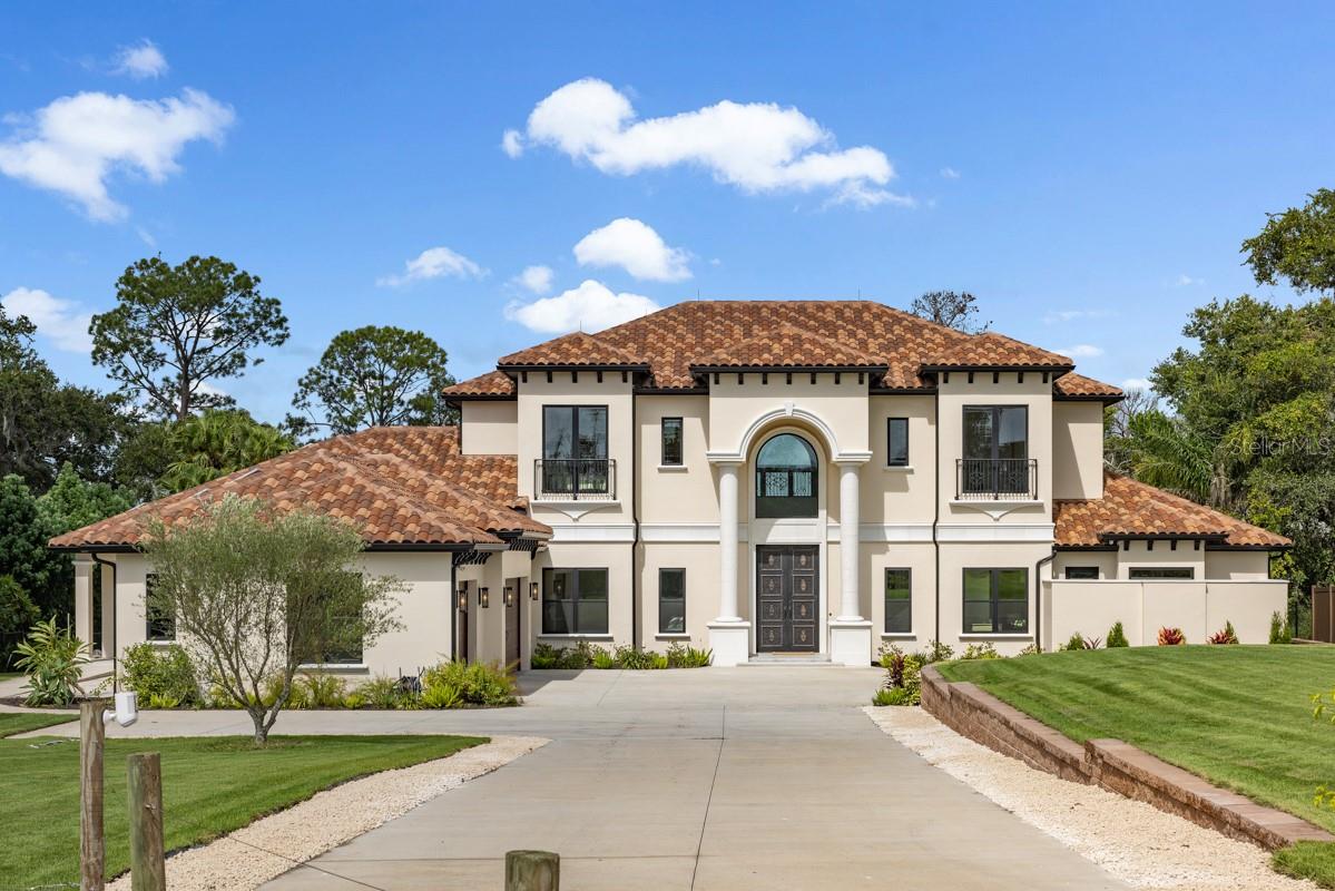 MILLIONAIRE'S ROW - Residential