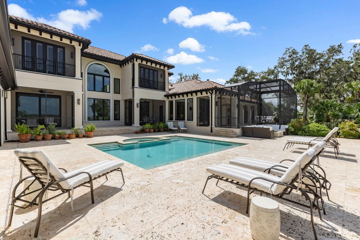 MILLIONAIRE'S ROW - Residential