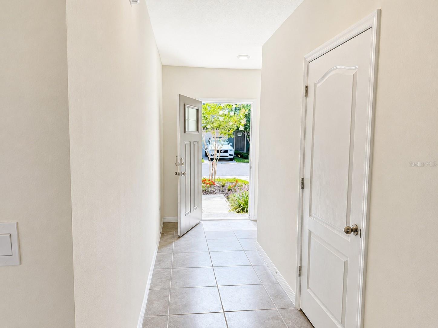BELLA OAKS - Residential Lease