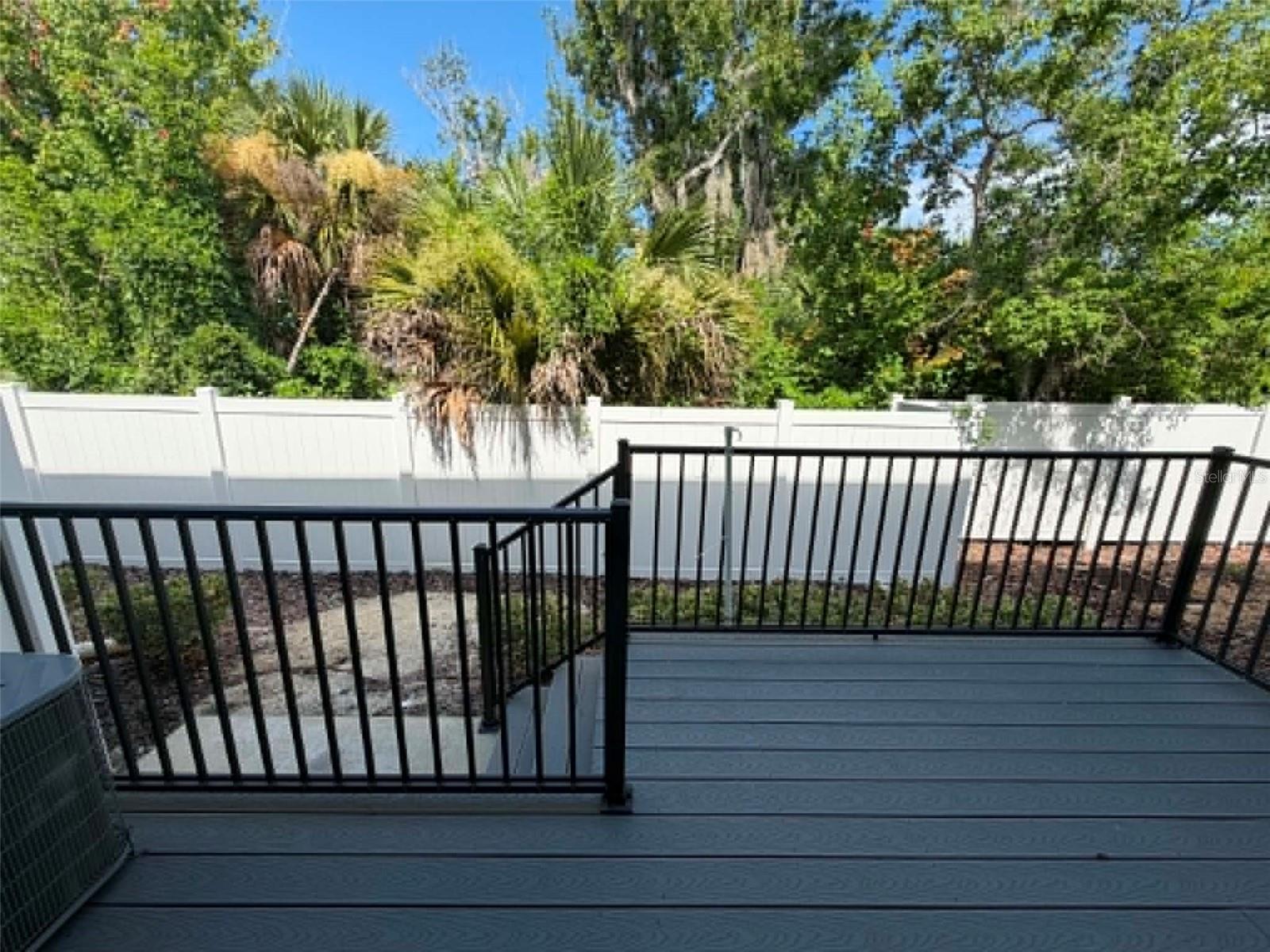BELLA OAKS - Residential Lease