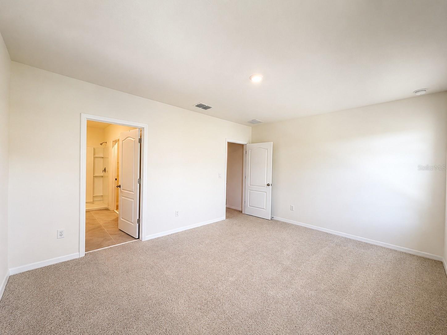 BELLA OAKS - Residential Lease
