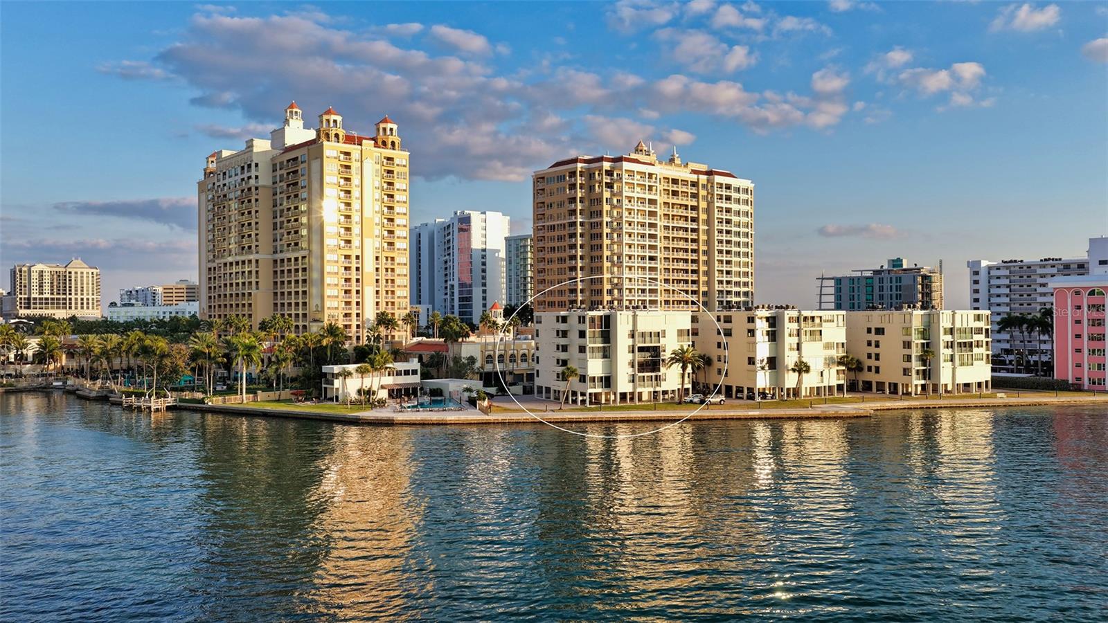 LAWRENCE POINTE I - Residential