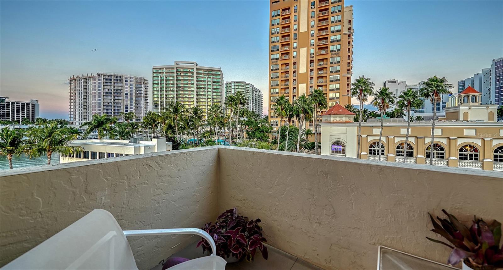 LAWRENCE POINTE I - Residential