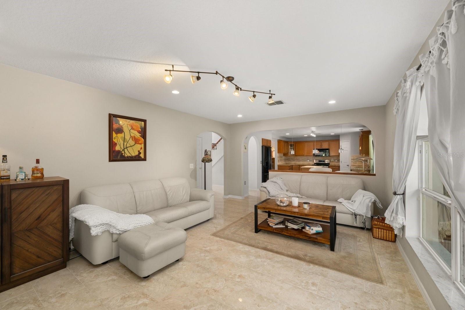 GREATER COUNTRY ESTATES - Residential