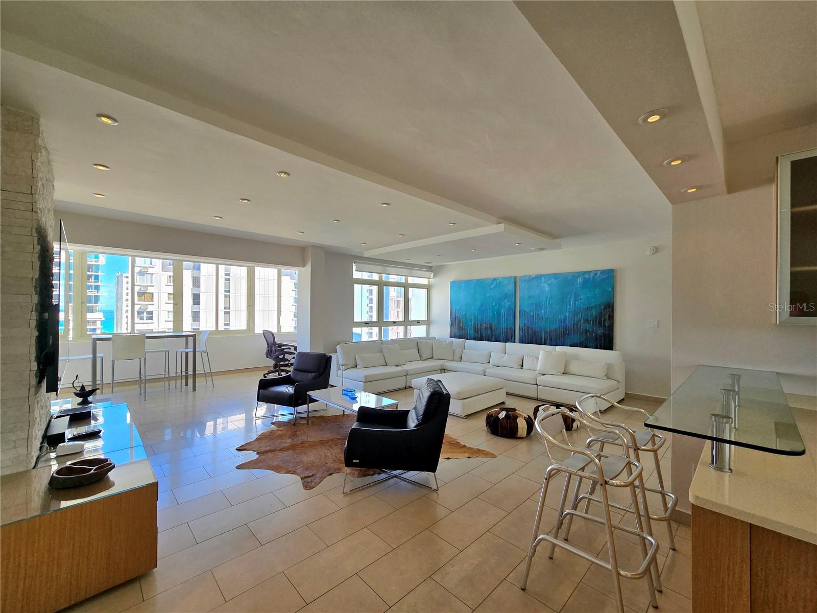DIN APARTMENTS - Residential Lease