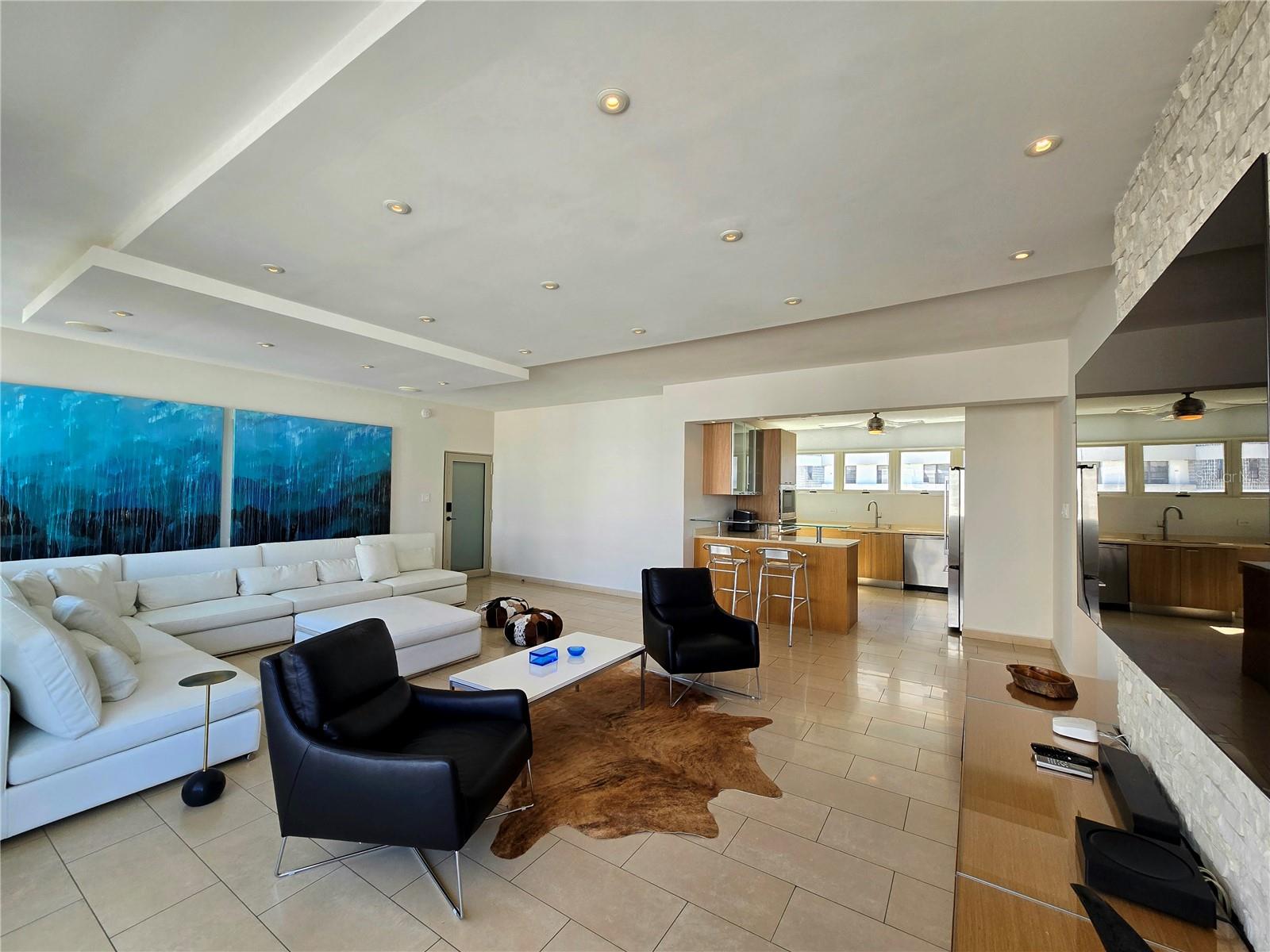 DIN APARTMENTS - Residential Lease
