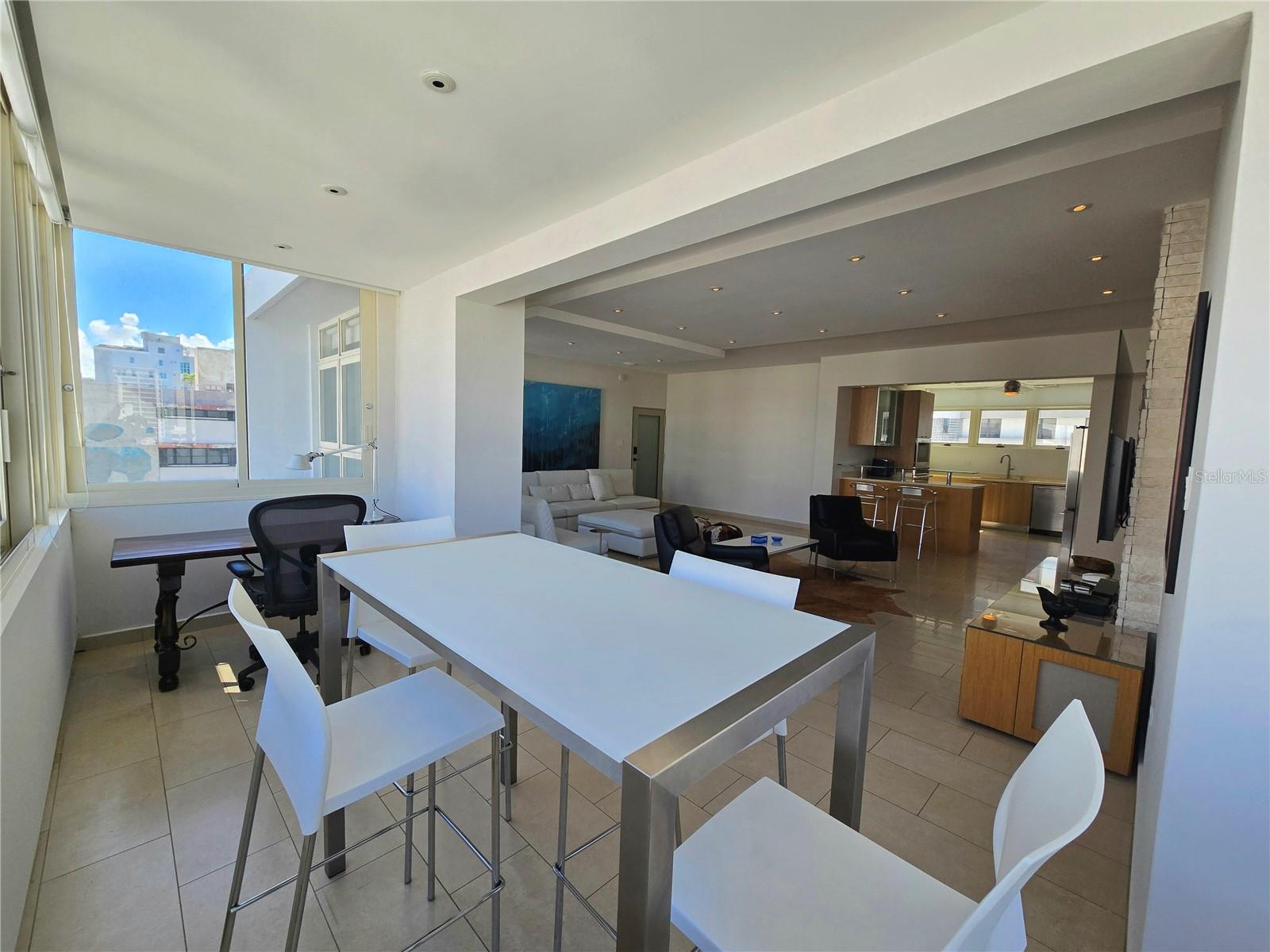 DIN APARTMENTS - Residential Lease