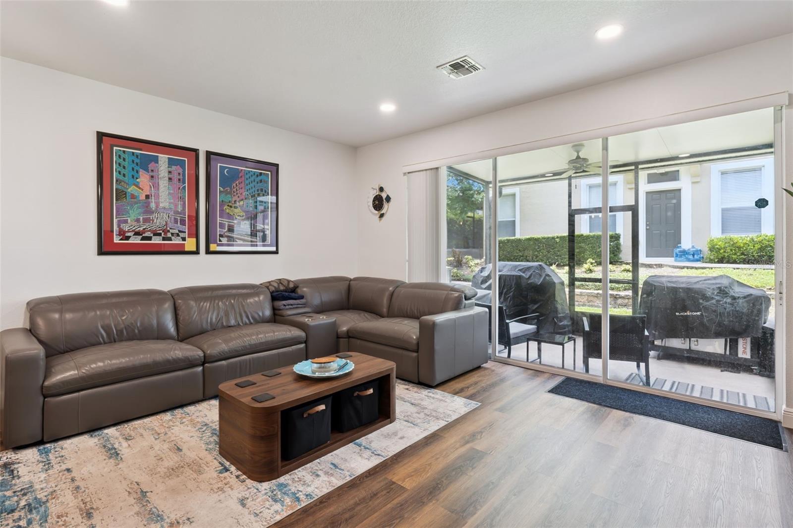 VISTAS AT LAKE HOWELL - Residential