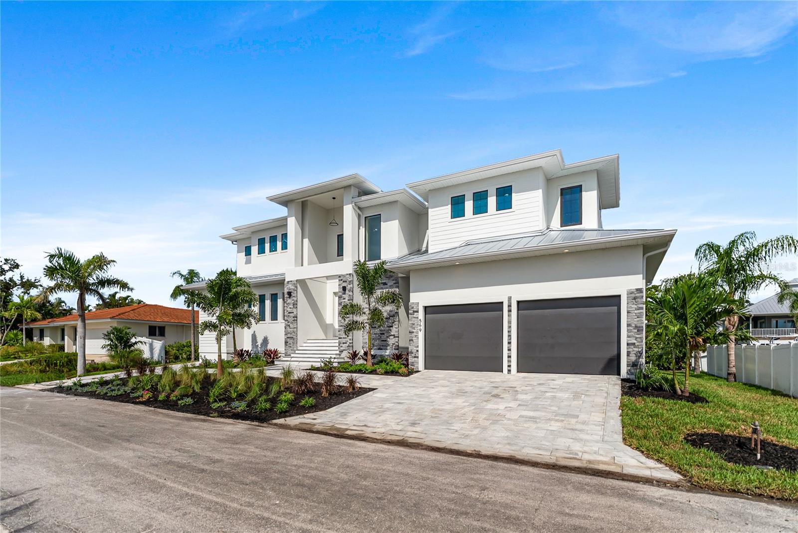 BAYVIEW ESTATES - Residential