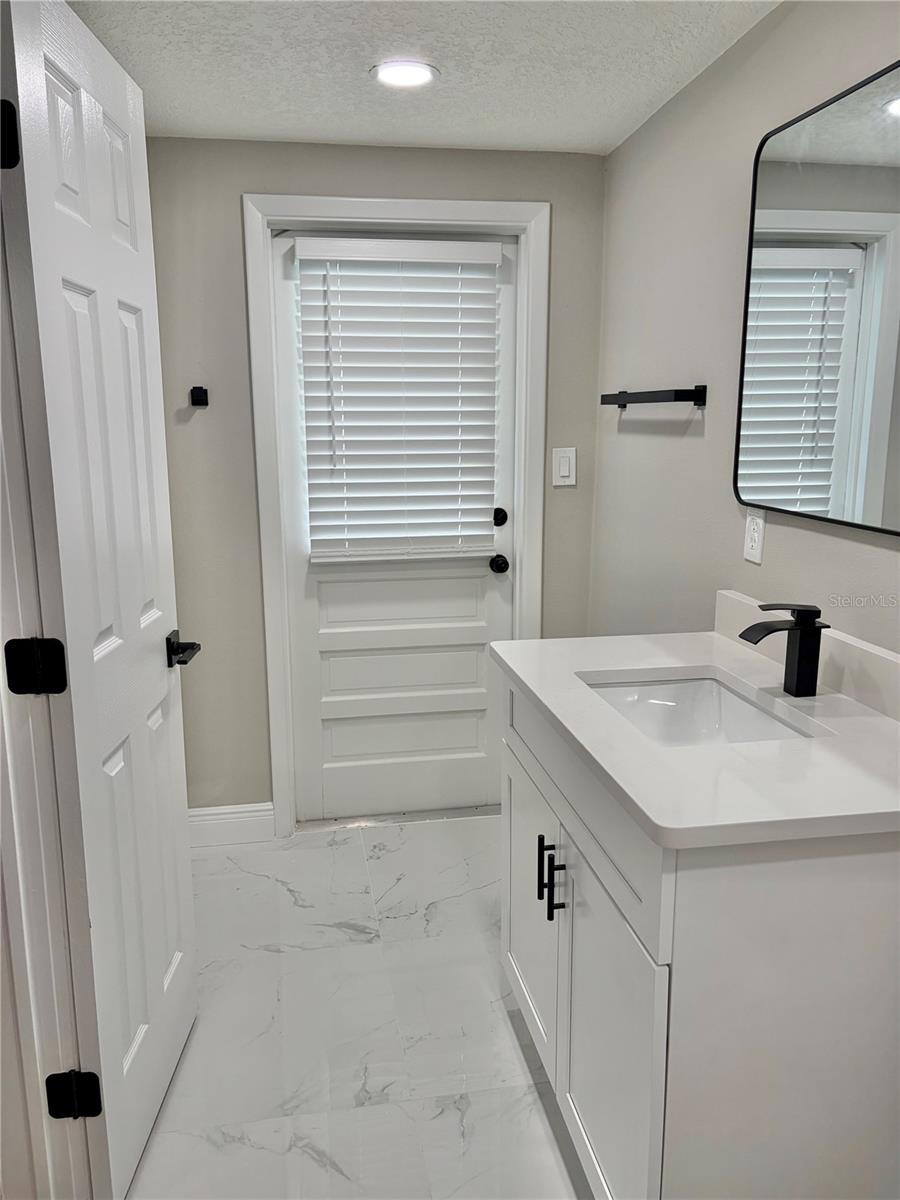 EMBASSY HILLS - Residential