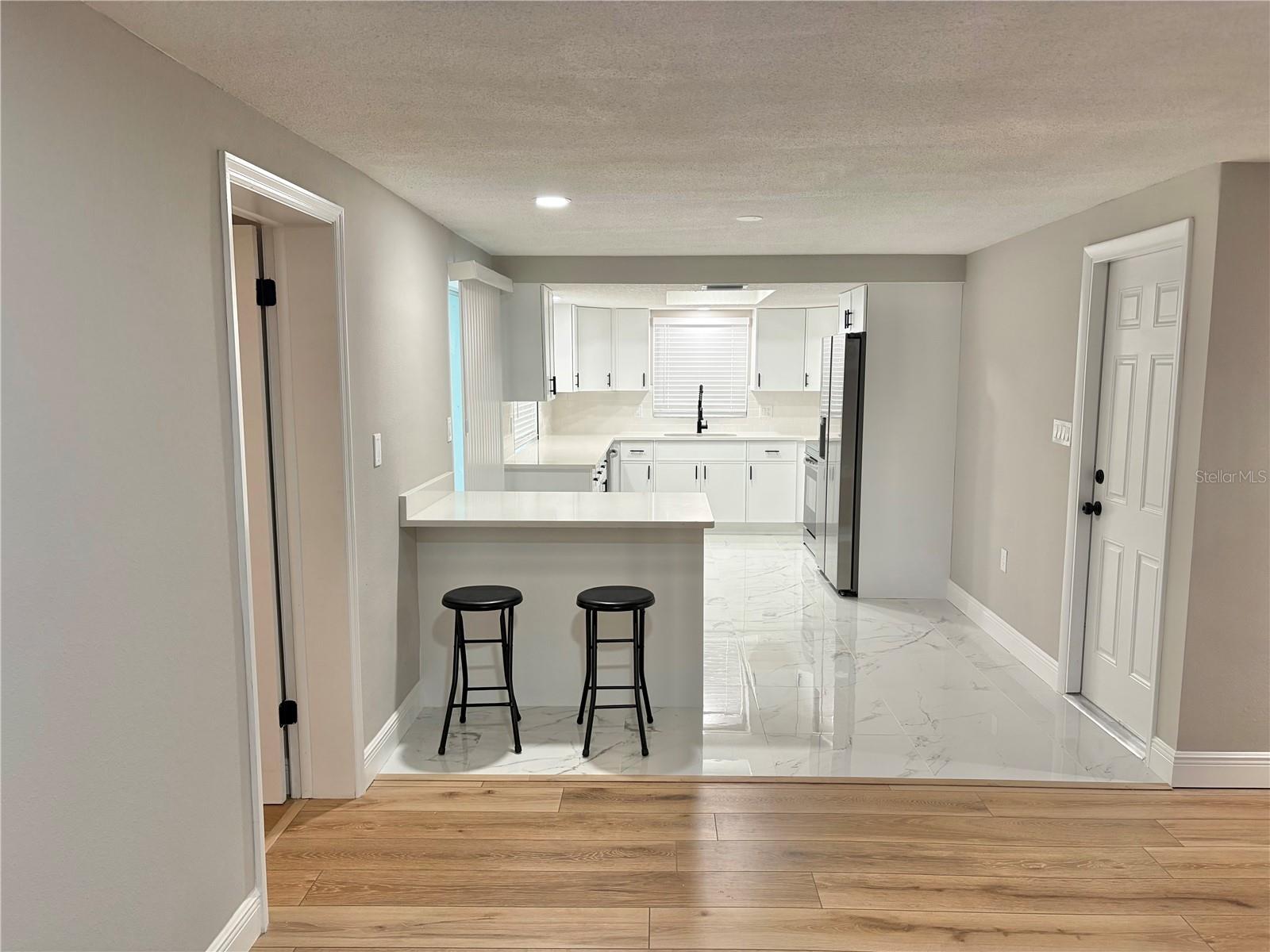 EMBASSY HILLS - Residential