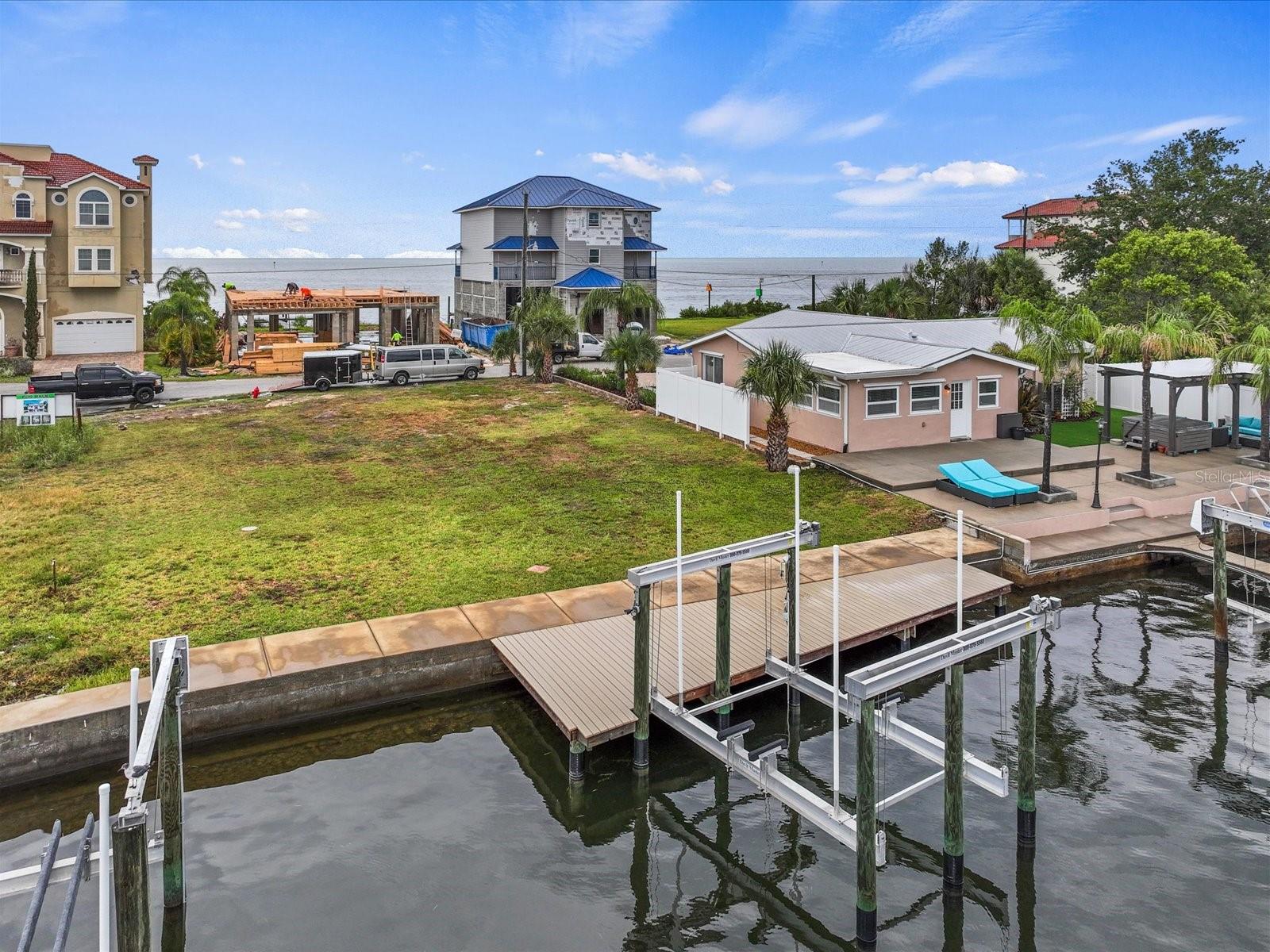 HUDSON BEACH ESTATES - Land