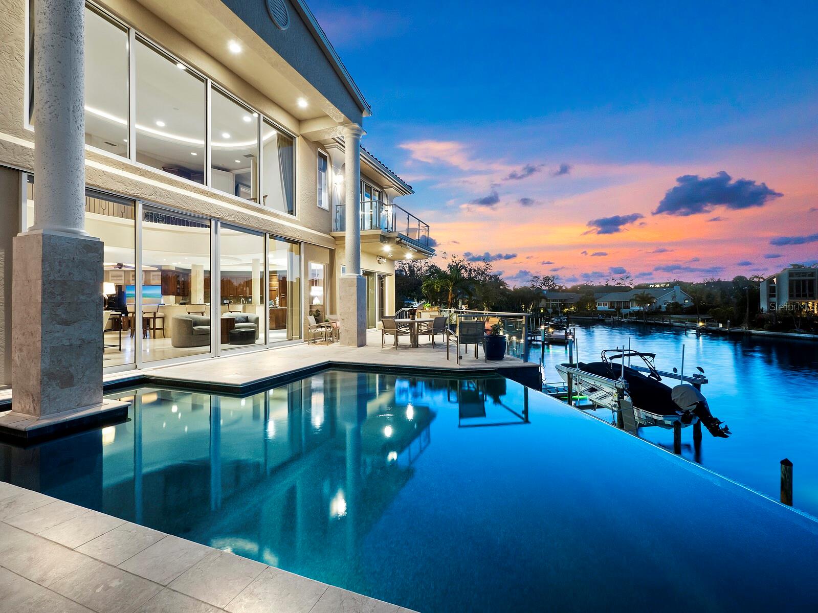 COUNTRY CLUB SHORES SEC 04 - Residential
