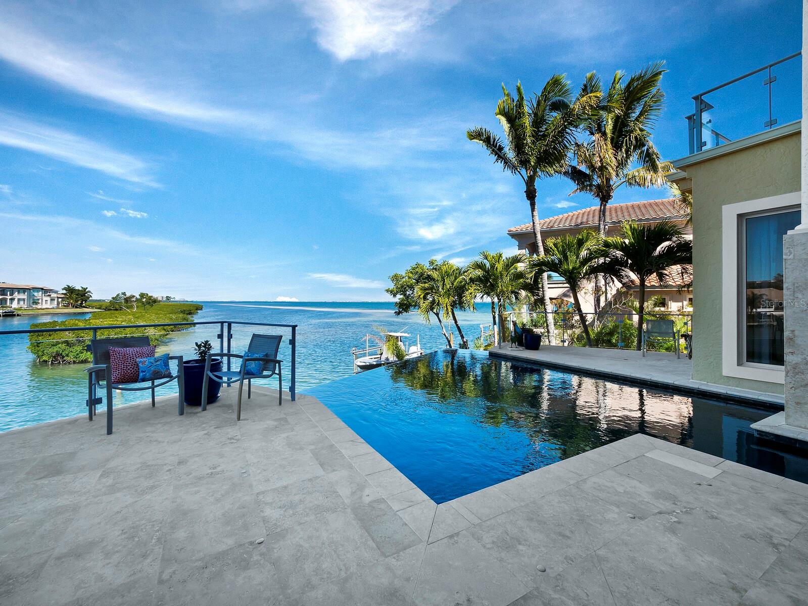 COUNTRY CLUB SHORES SEC 04 - Residential