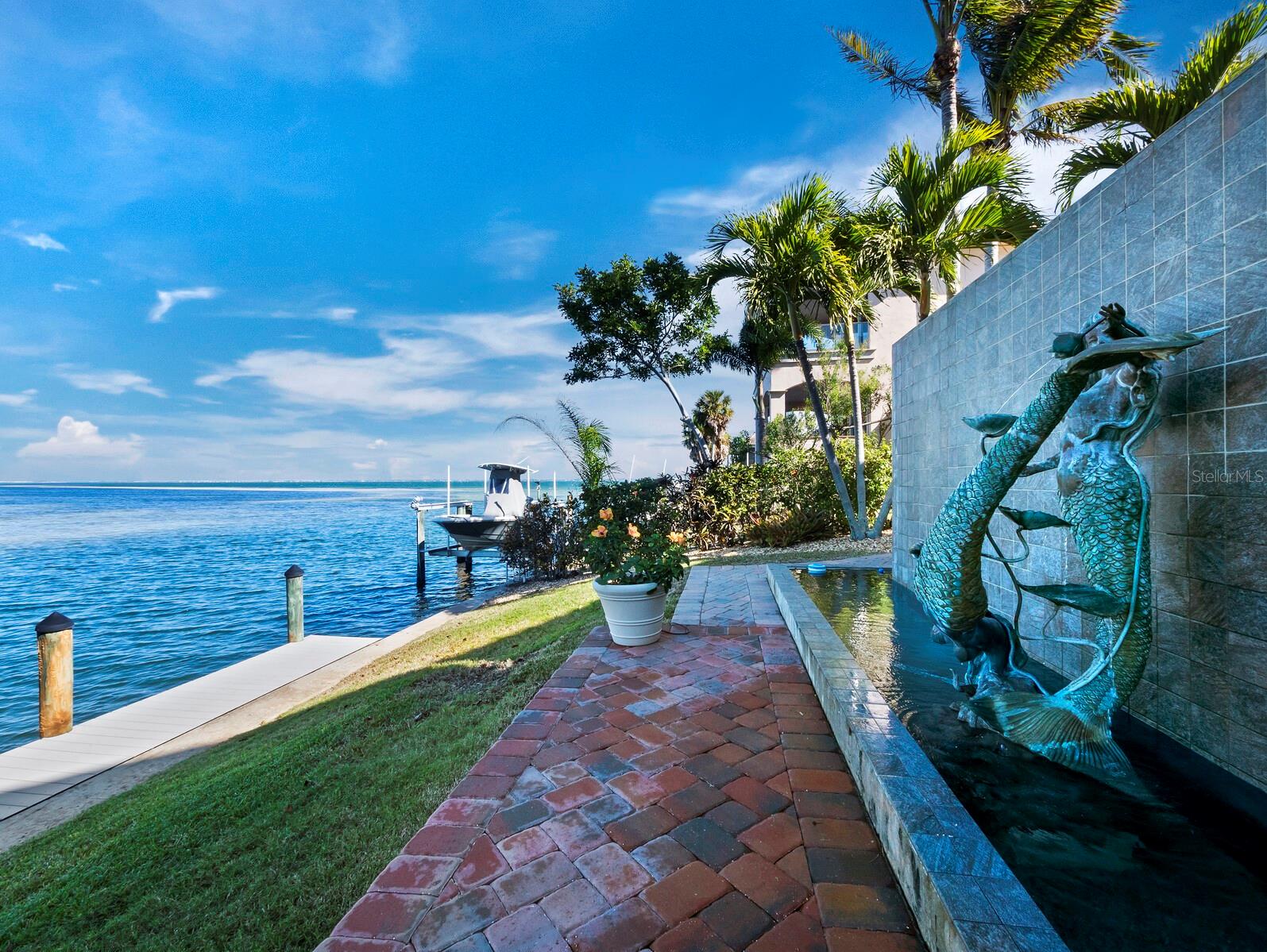COUNTRY CLUB SHORES SEC 04 - Residential
