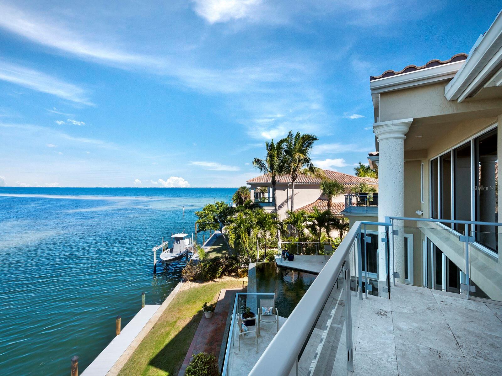 COUNTRY CLUB SHORES SEC 04 - Residential