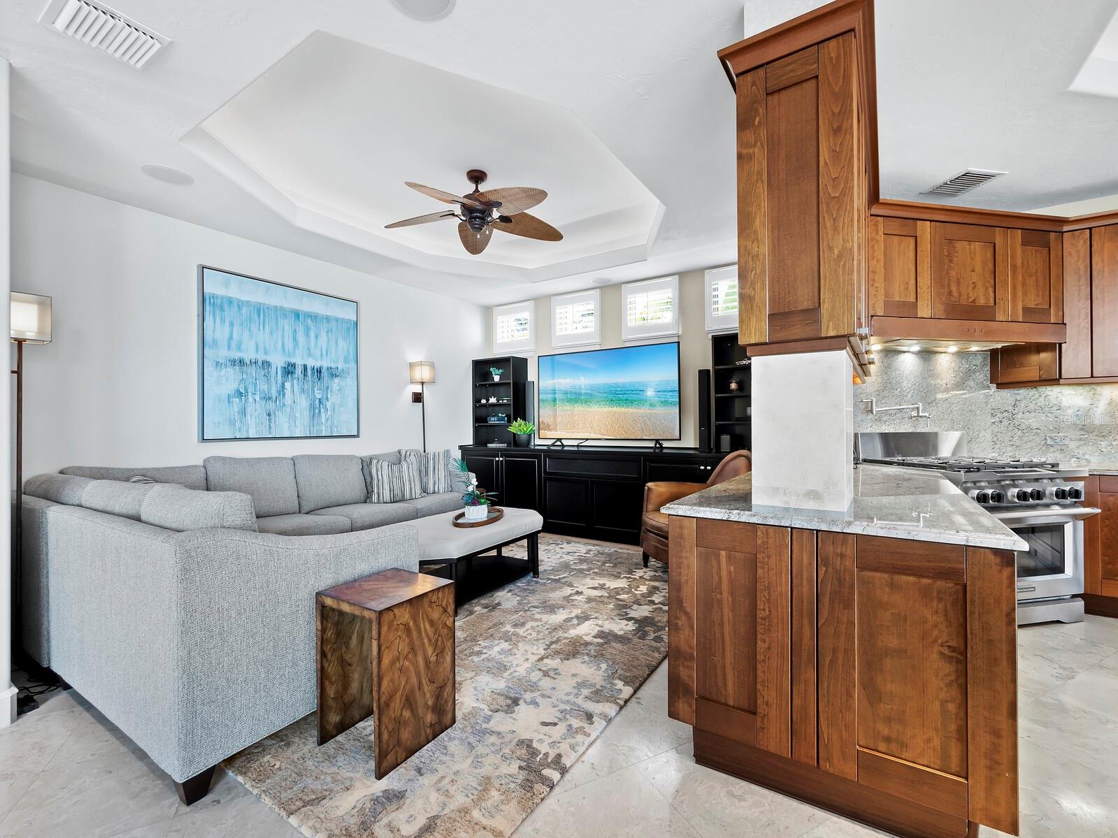 COUNTRY CLUB SHORES SEC 04 - Residential