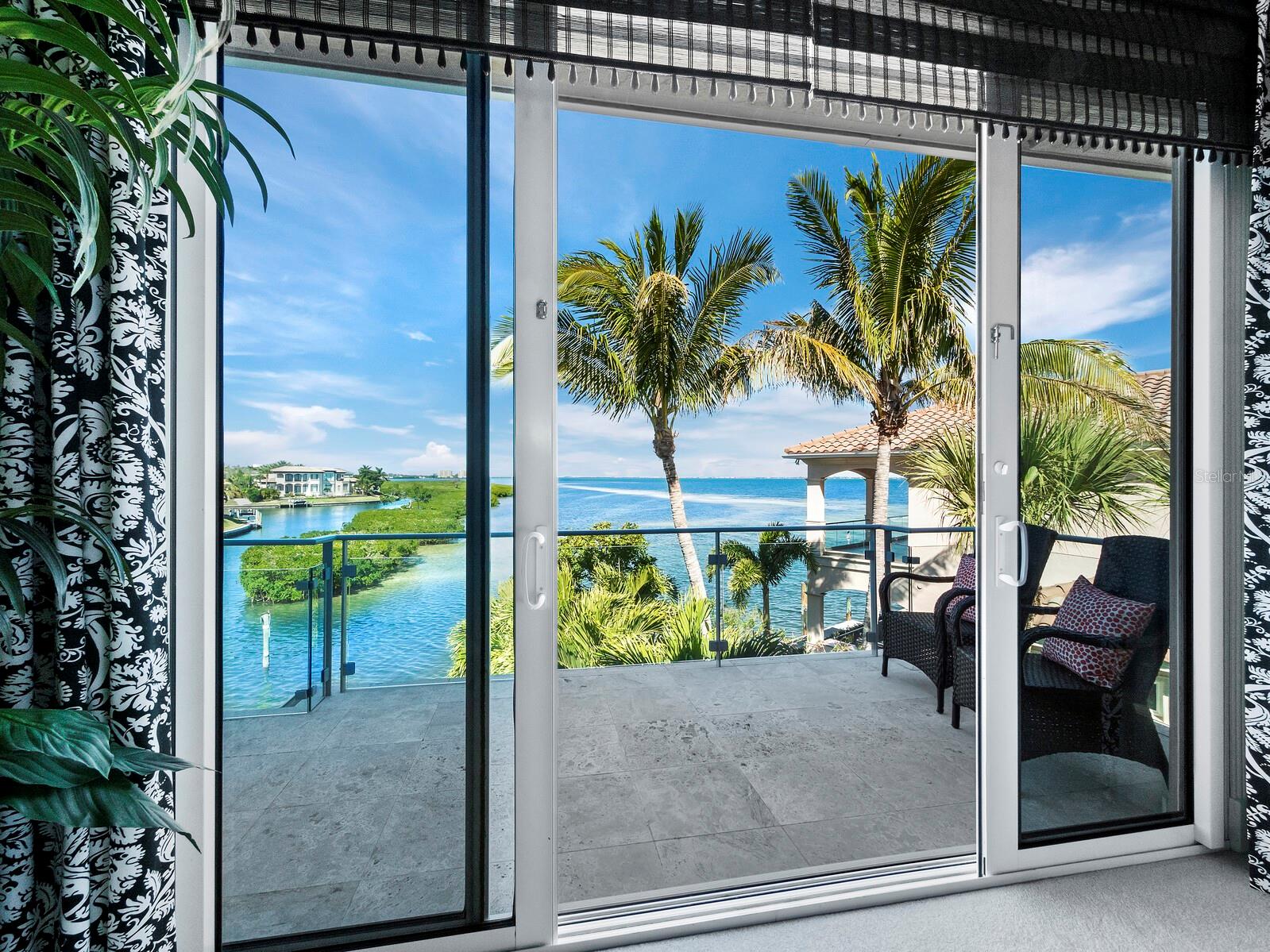 COUNTRY CLUB SHORES SEC 04 - Residential