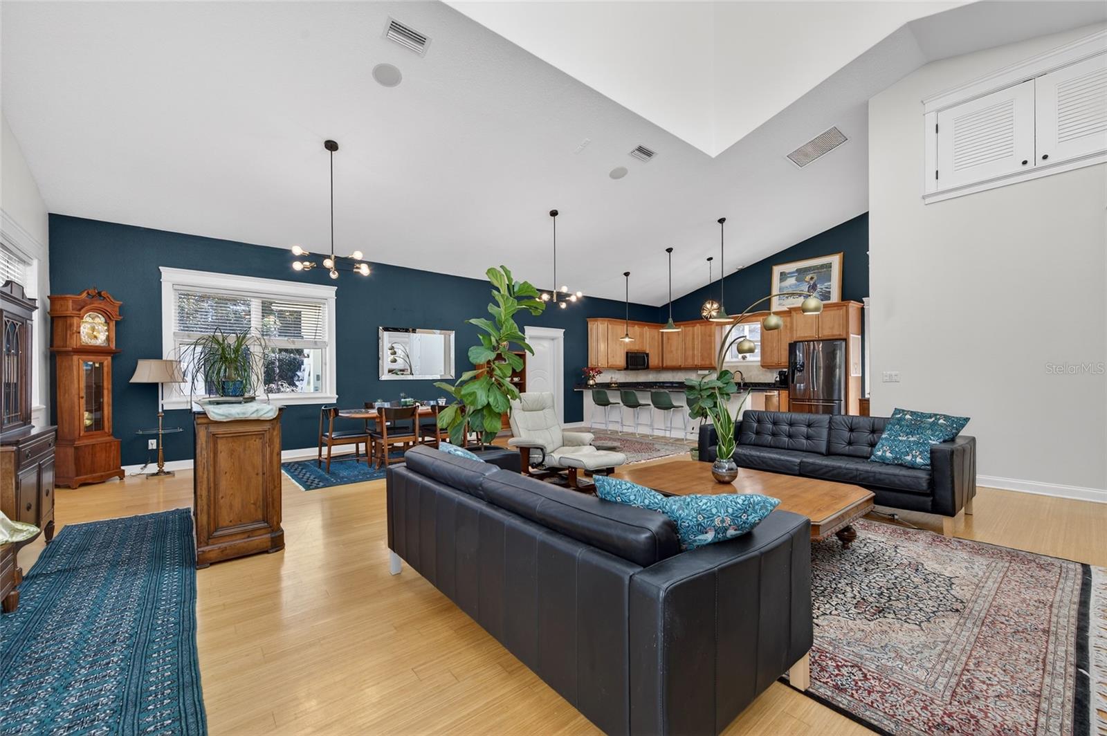 TURNBULL SHORES LTS 01-99 INC - Residential