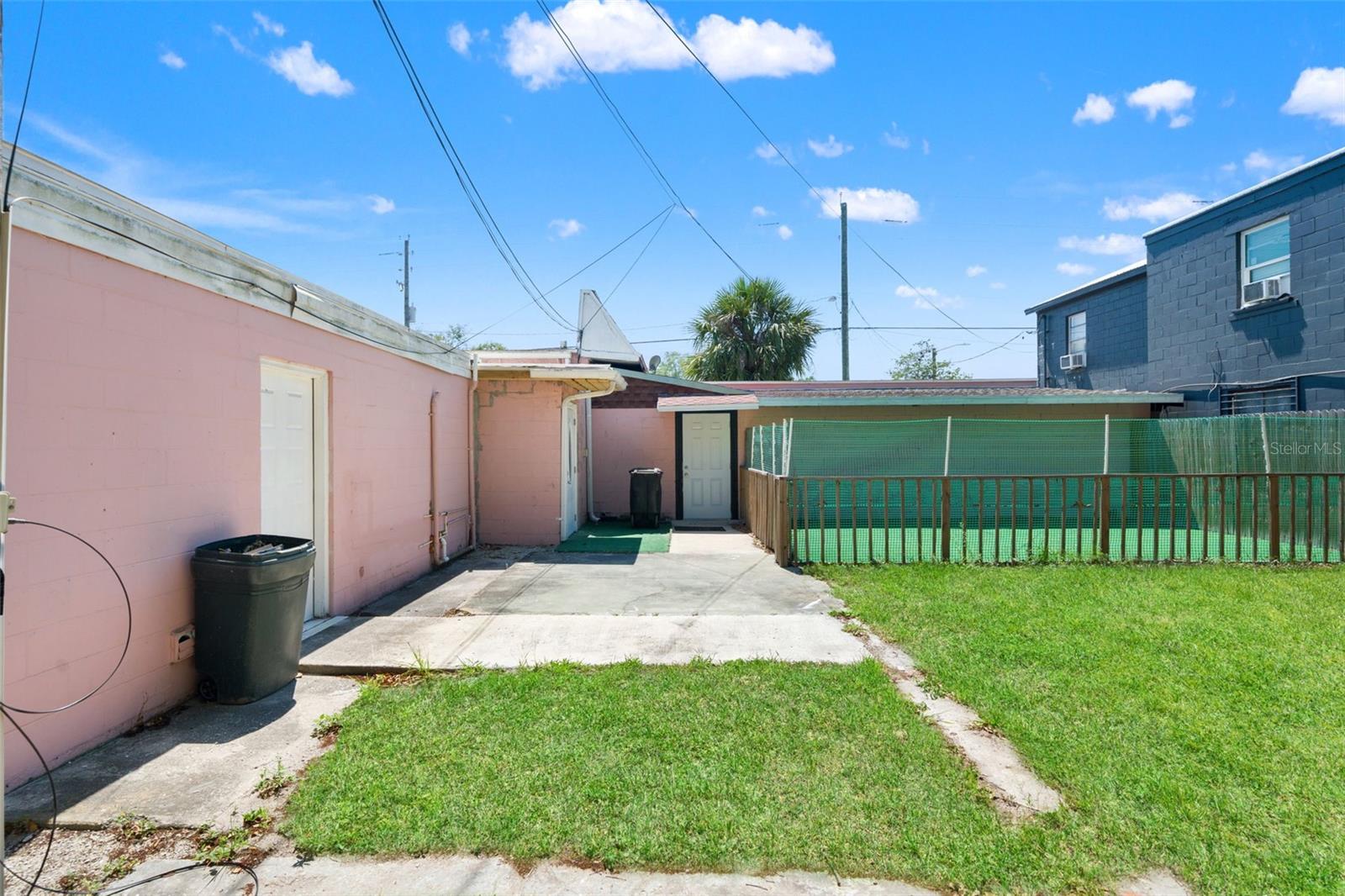 AVALON HEIGHTS - Commercial Lease