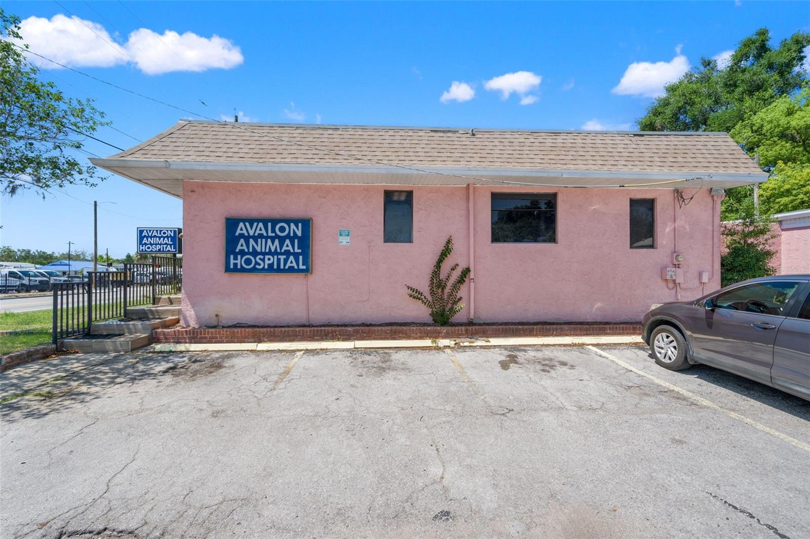 All terms negotiable. Established turnkey veterinary practice opportunity in the heart of Seminole Heights on highly traveled Florida Avenue. This offering includes both the business and real estate for lease, with flexible and negotiable terms available. The veterinary facility consists of approximately 1,700 square feet and includes equipment, X-ray units, and much of what is needed to continue operations with minimal interruption. The practice has been profitable and provides an excellent opportunity for a veterinarian looking to step into an existing business or expand their current operation. Also included is an additional 400 square foot space with a separate entrance that has been set up and prepared for boarding and grooming services. This area features kennels, cages, washing station, grooming equipment, fenced outdoor space for walking dogs, and a separate reception area. The layout offers the flexibility to operate as an extension of the veterinary practice or as a standalone boarding and grooming business. While the practice has an established client base and history of success, there is significant potential for growth through expanded services, additional staffing, increased hours, or the addition of specialty care, daycare, boarding, and grooming options. Properties offering this level of flexibility and income potential are hard to find, especially in one of Tampa's most sought-after neighborhoods. Whether you're an experienced veterinarian, a new practice owner, or an operator looking to expand, this opportunity deserves a closer look. For additional information regarding the business, lease terms, and equipment included, please contact the listing agent directly.
