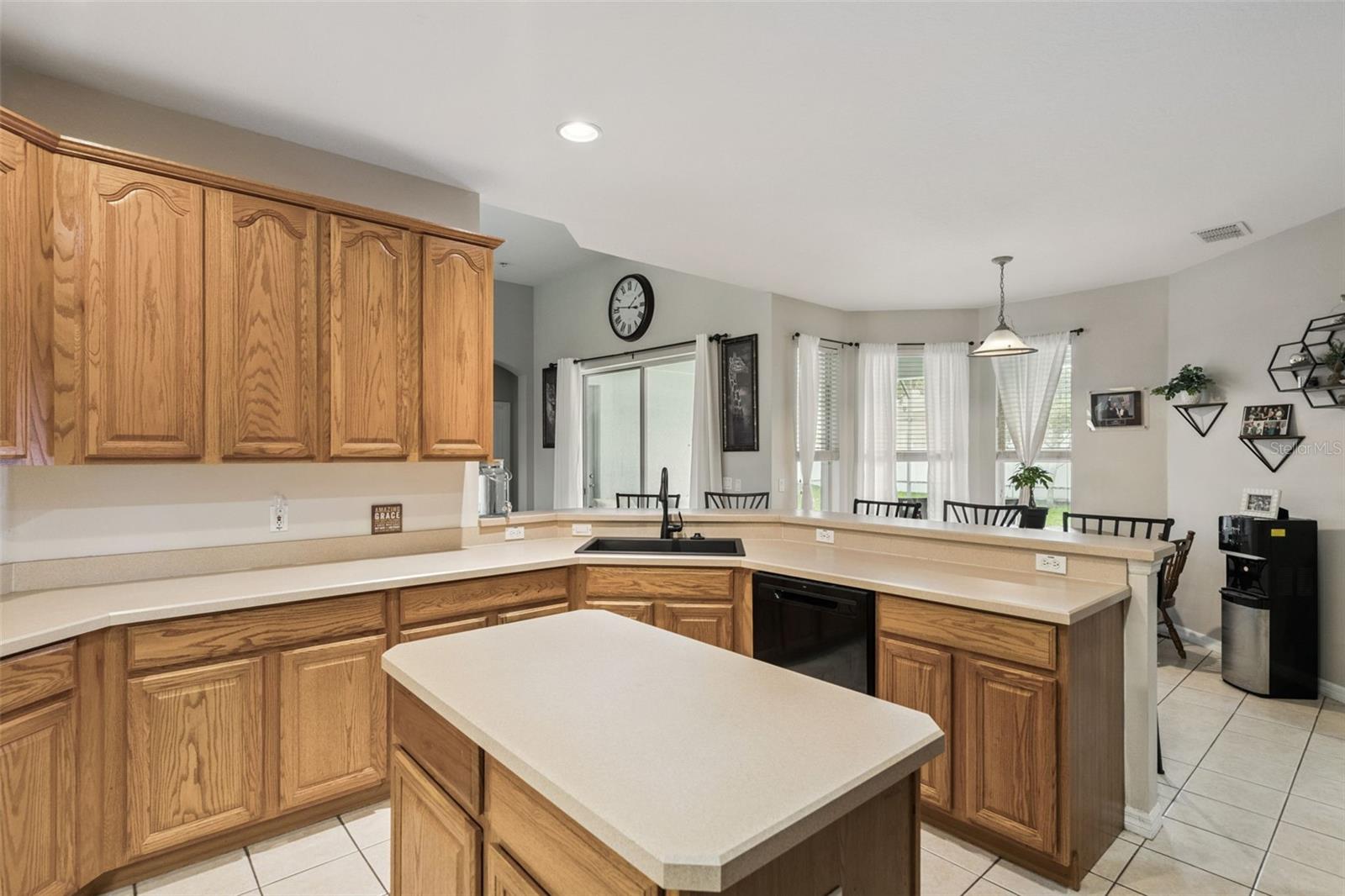 WINTERMERE HARBOR - Residential