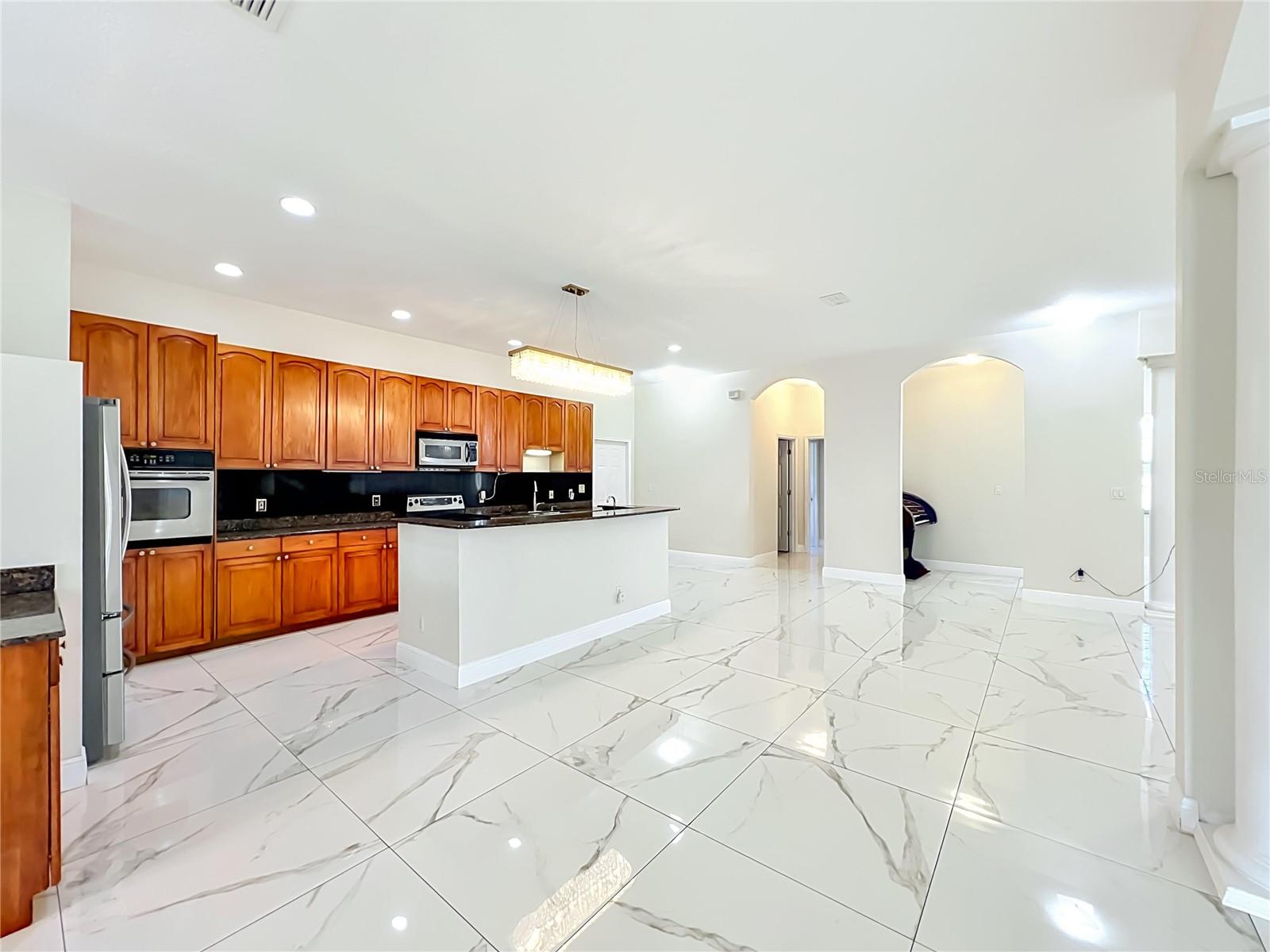 ROCKET CITYA - Residential