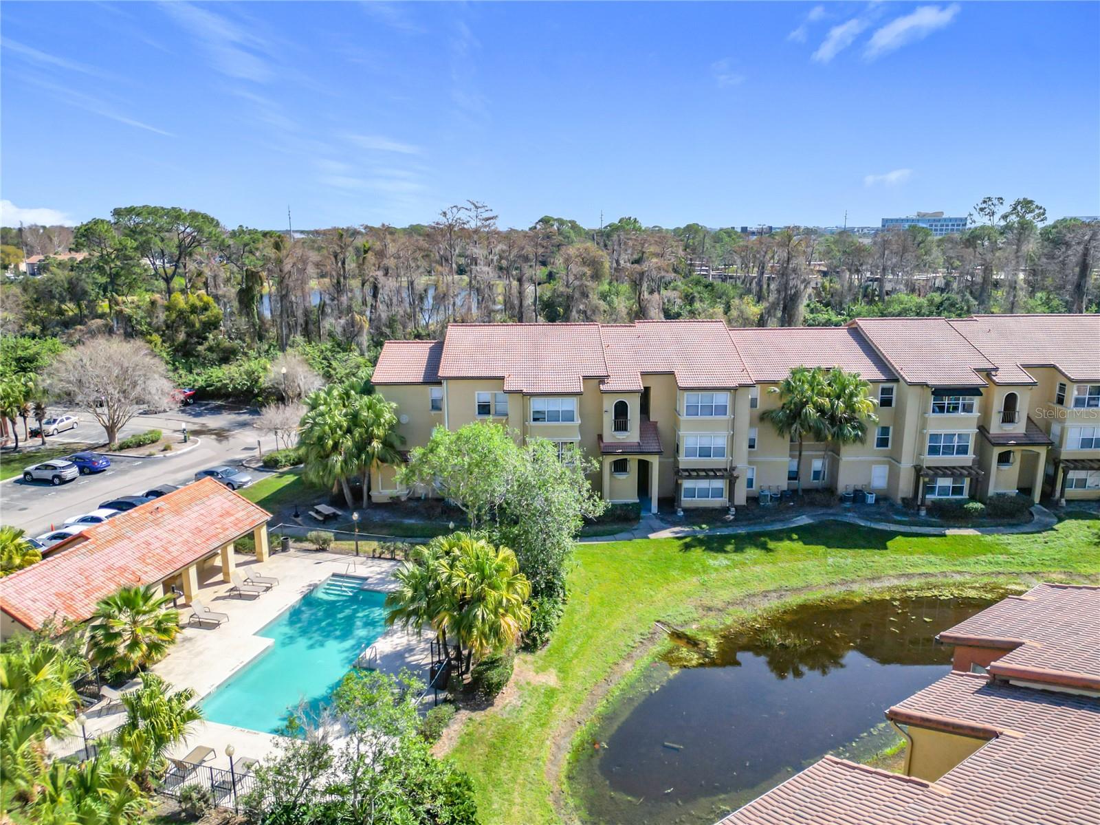 RESIDENCES/MILLENIA - Residential Lease