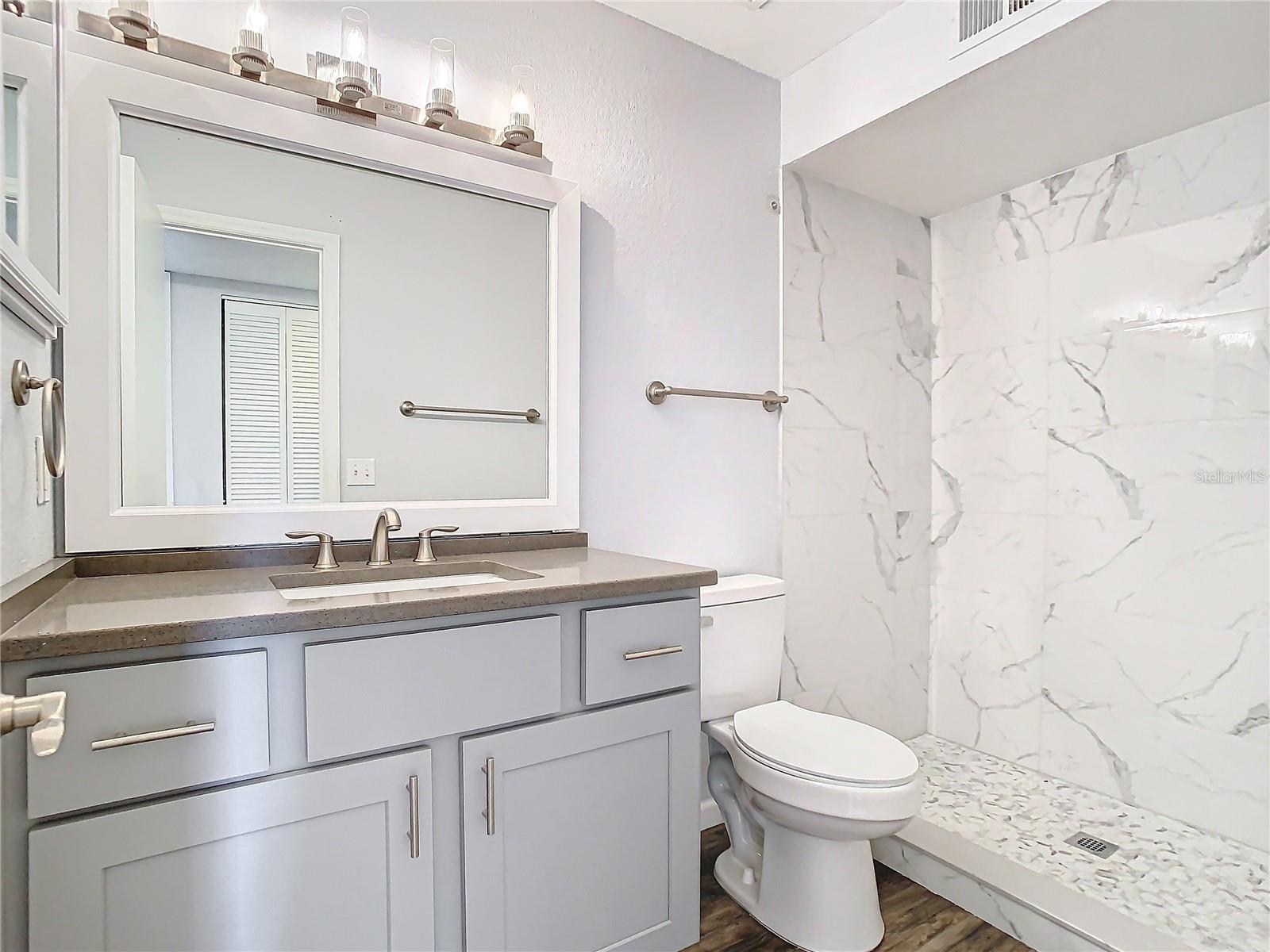 RESIDENCES/MILLENIA - Residential Lease