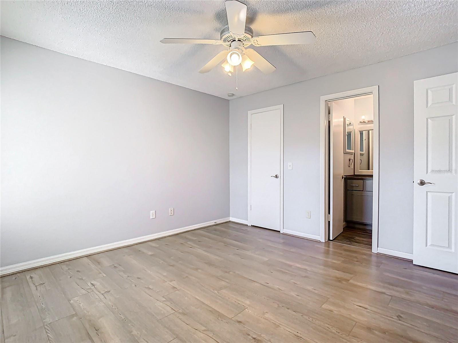 RESIDENCES/MILLENIA - Residential Lease