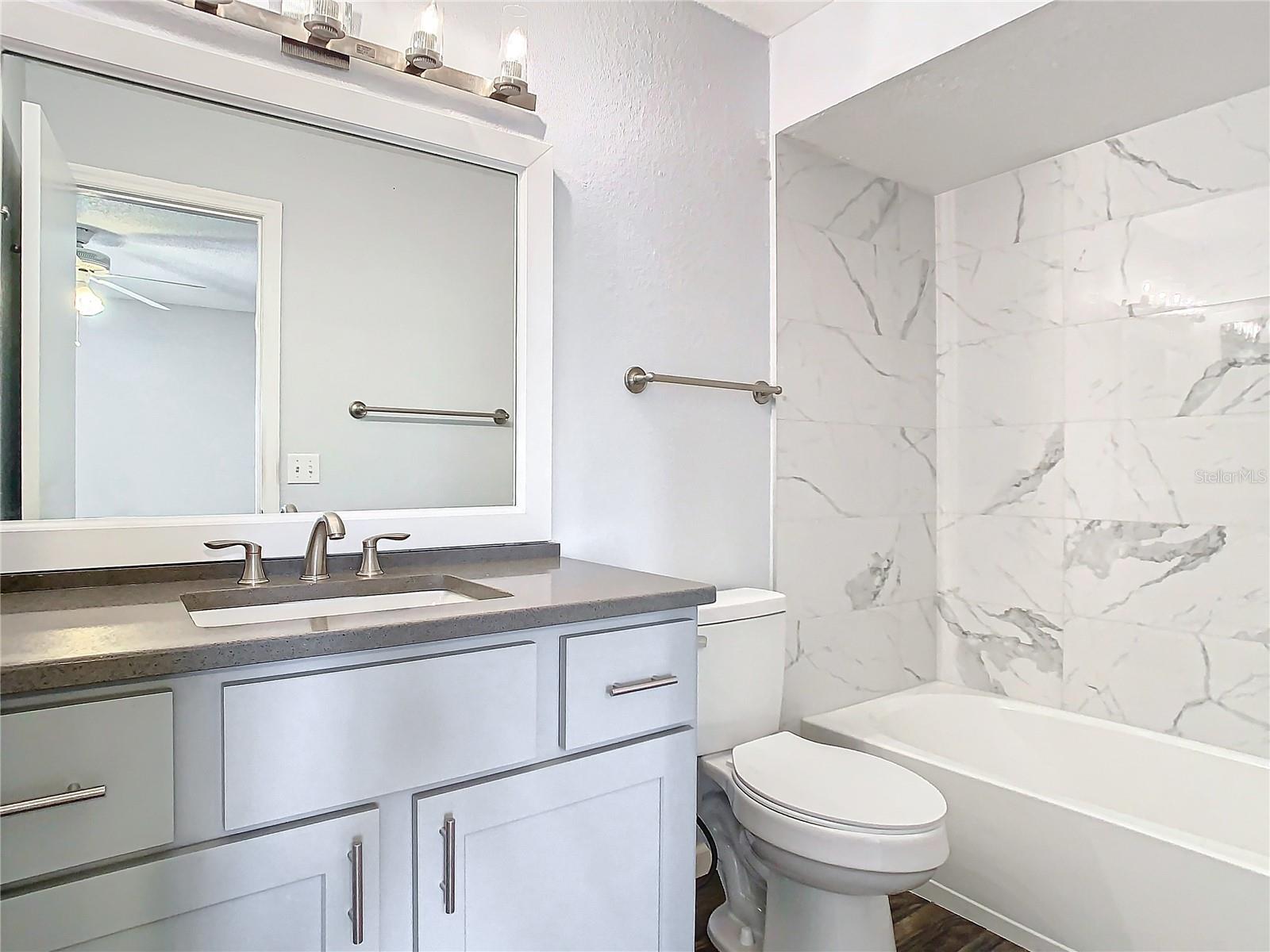 RESIDENCES/MILLENIA - Residential Lease
