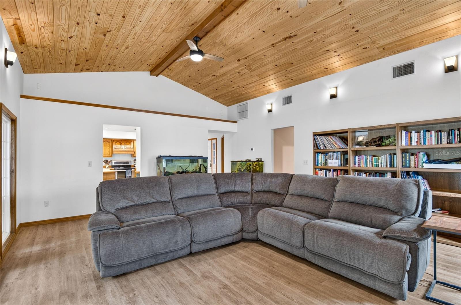 SPRING HILL - Residential