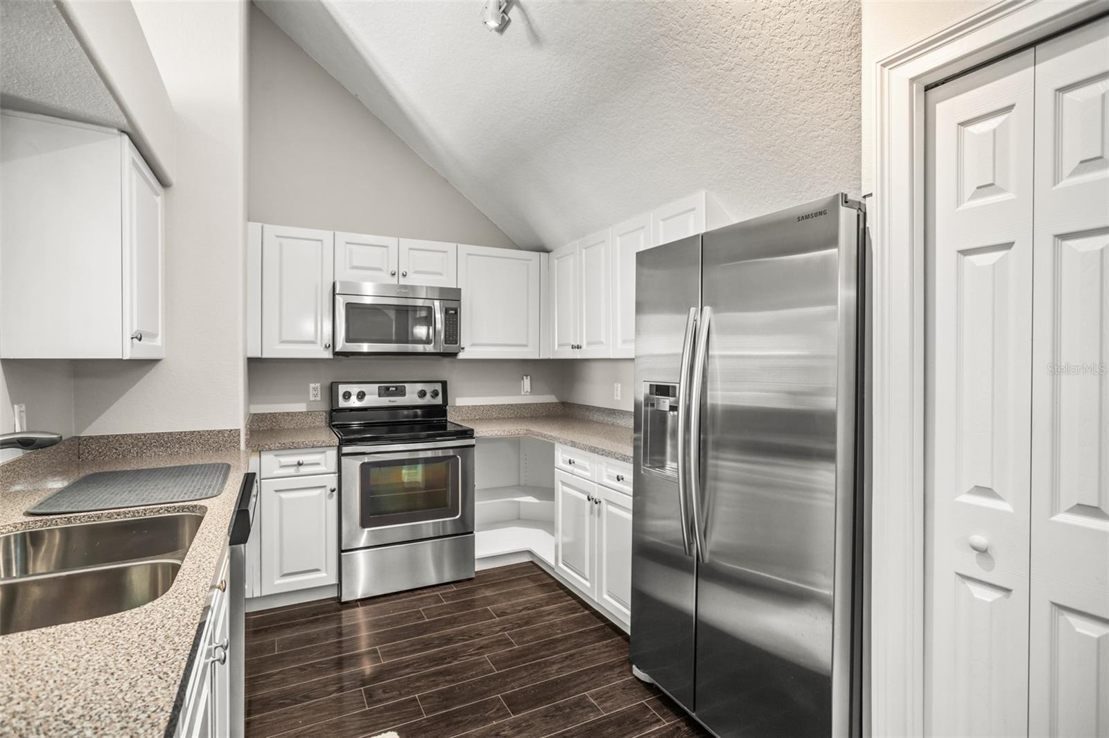 CELEBRATION VLG UNIT 2 - Residential