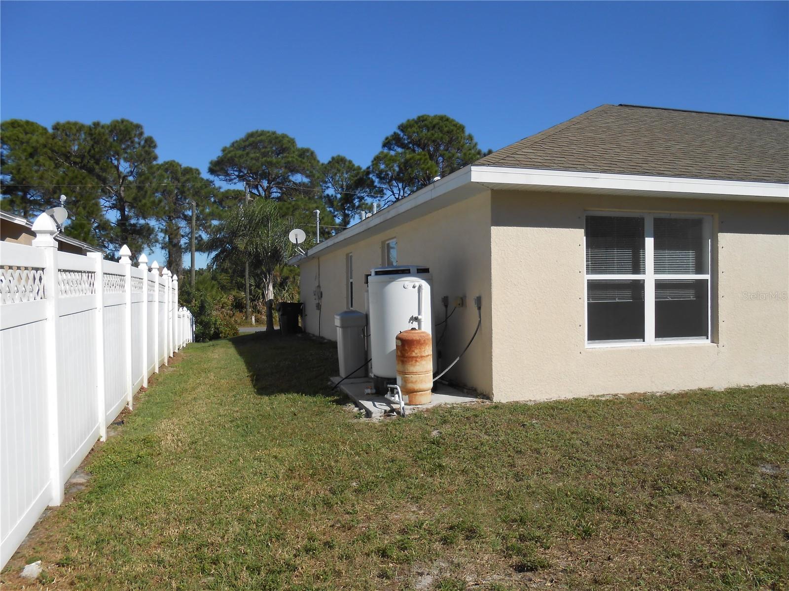 PORT CHARLOTTE SUB 51 - Residential Lease