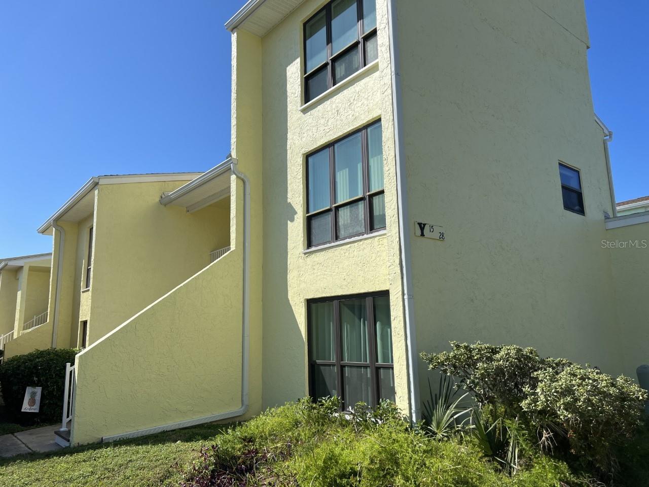 WINDRUSH COVE PH 1 CONDO - Residential Lease