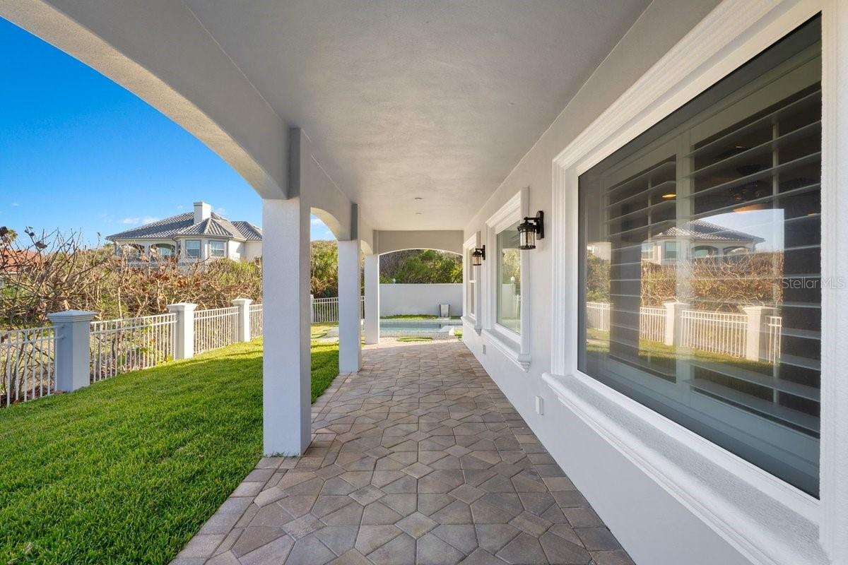 LAS OLAS PH 01 & 02 - Residential