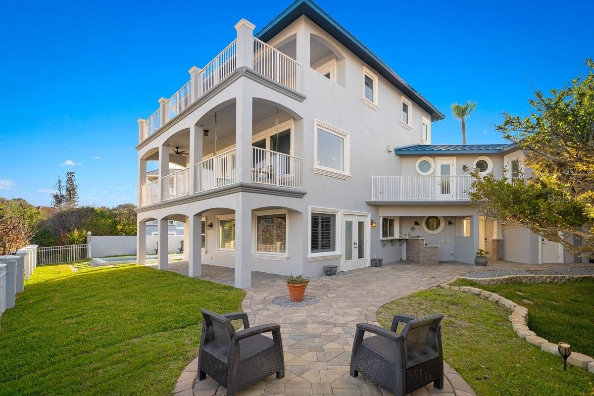 LAS OLAS PH 01 & 02 - Residential