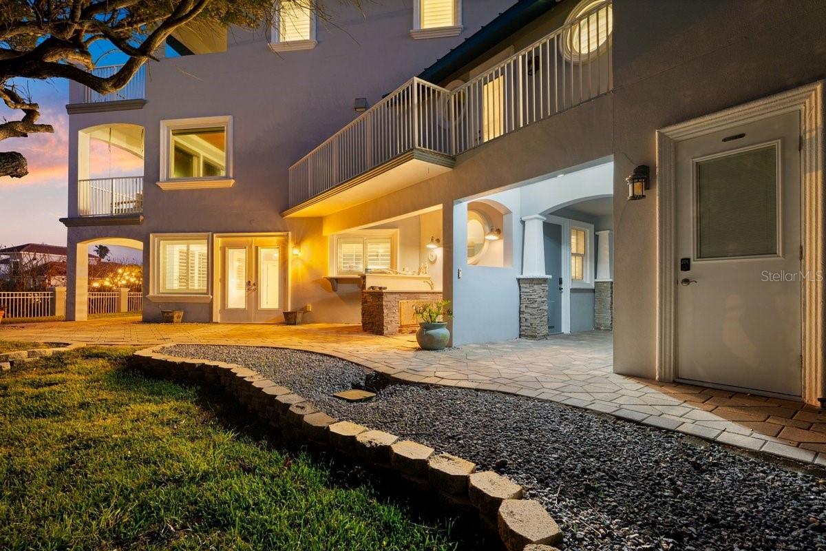 LAS OLAS PH 01 & 02 - Residential