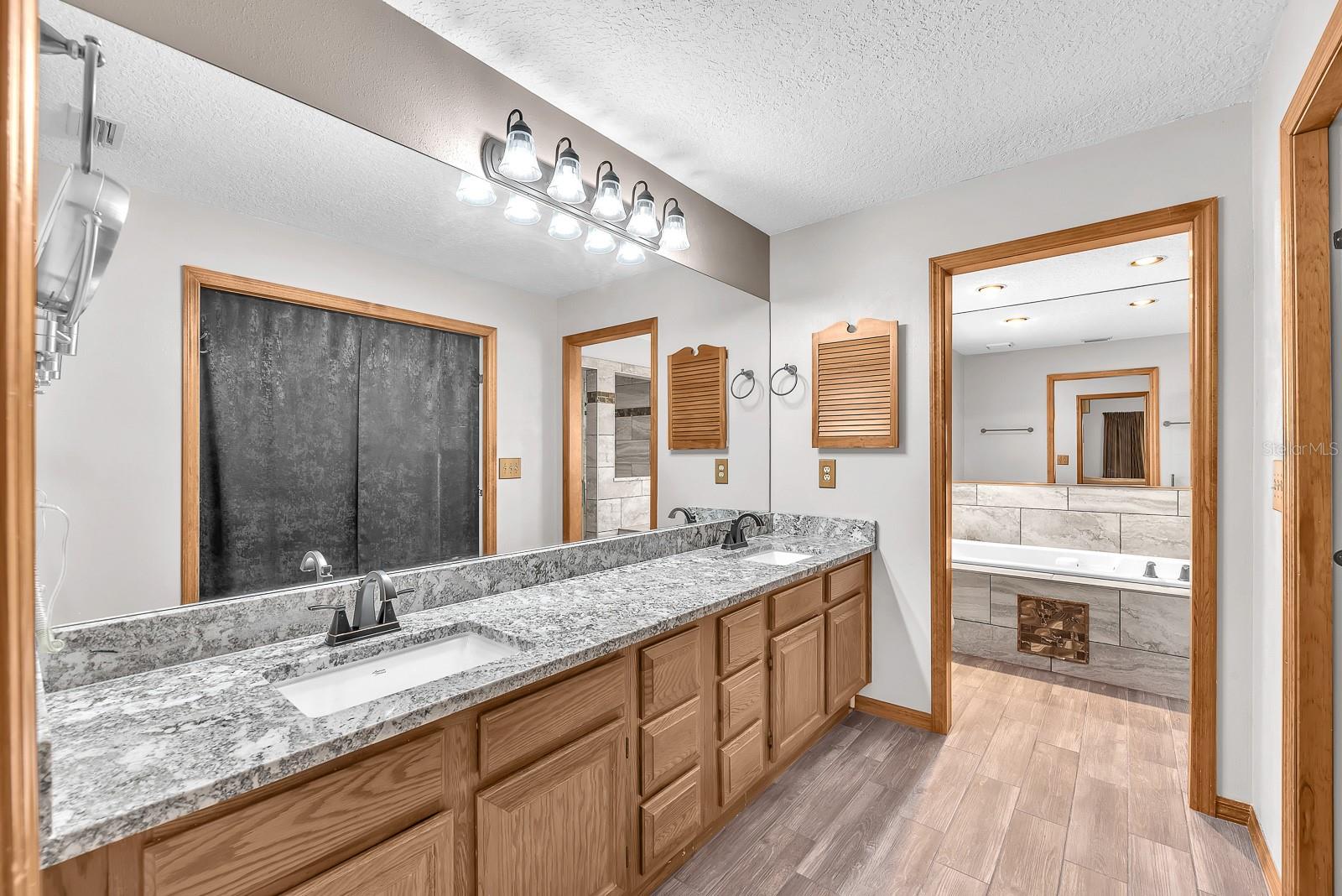 HICKORY HILL SUB PH - Residential