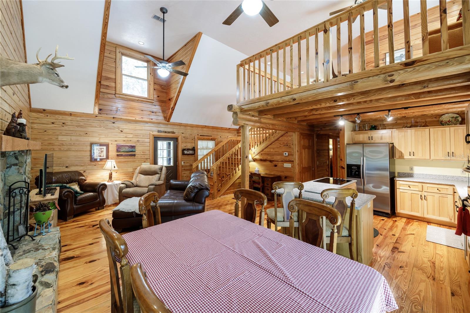 STAR LAKE FOREST - Residential