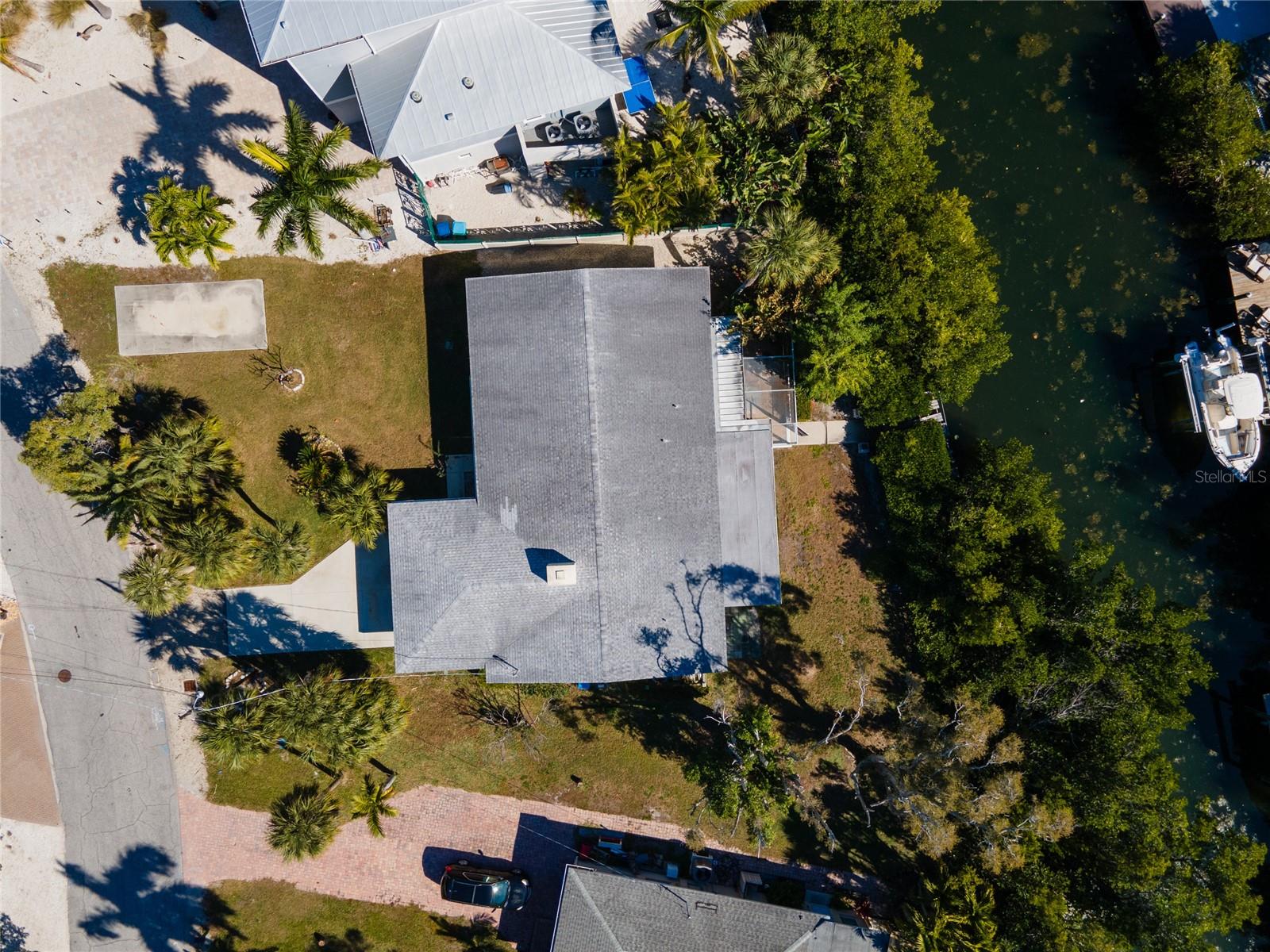 HOLMES BEACH 14TH UNIT - Residential