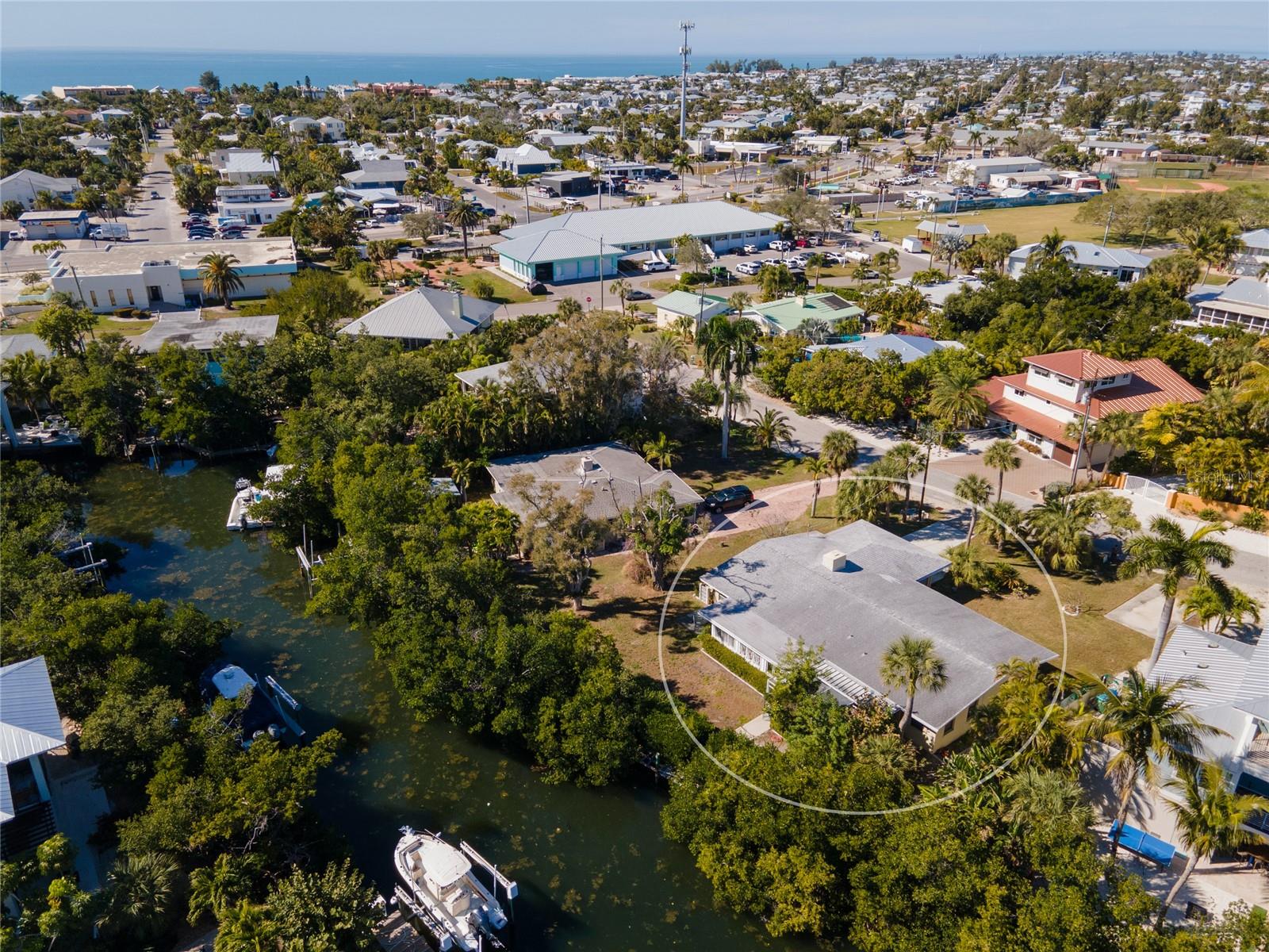HOLMES BEACH 14TH UNIT - Residential