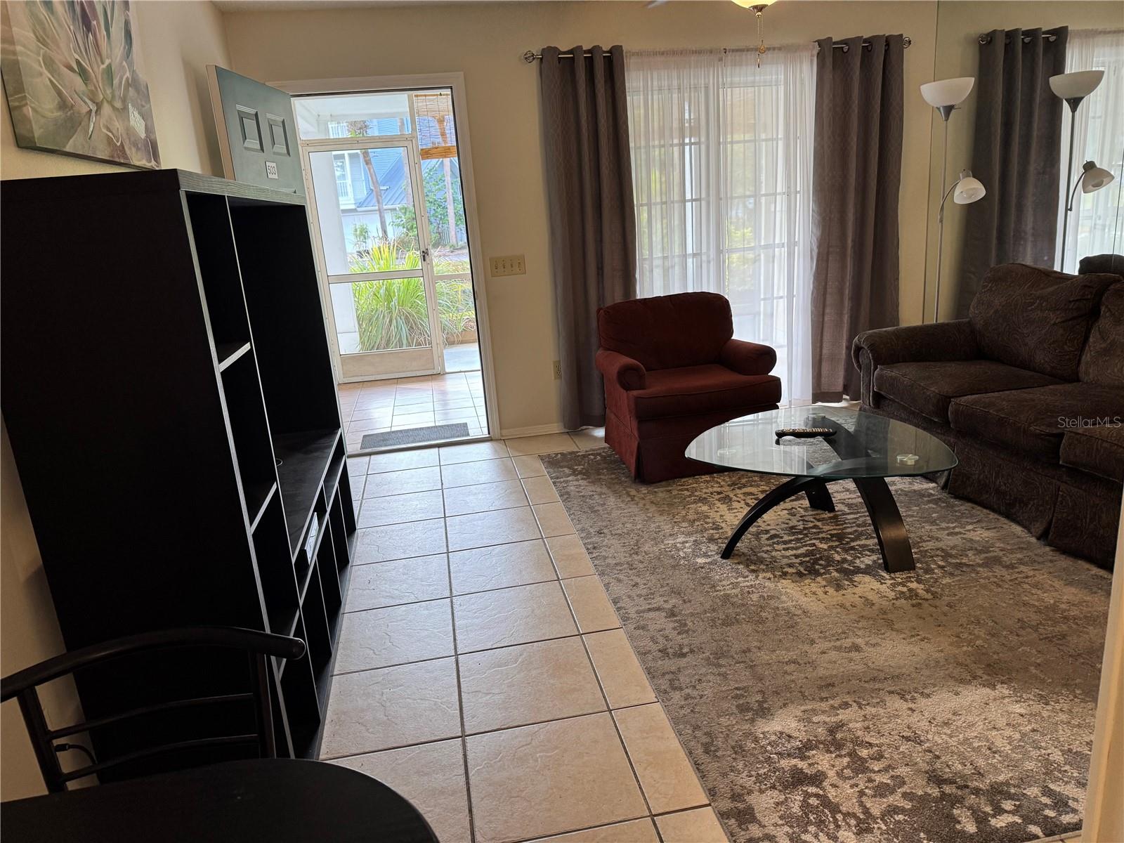 PARADISE LAKES - Residential