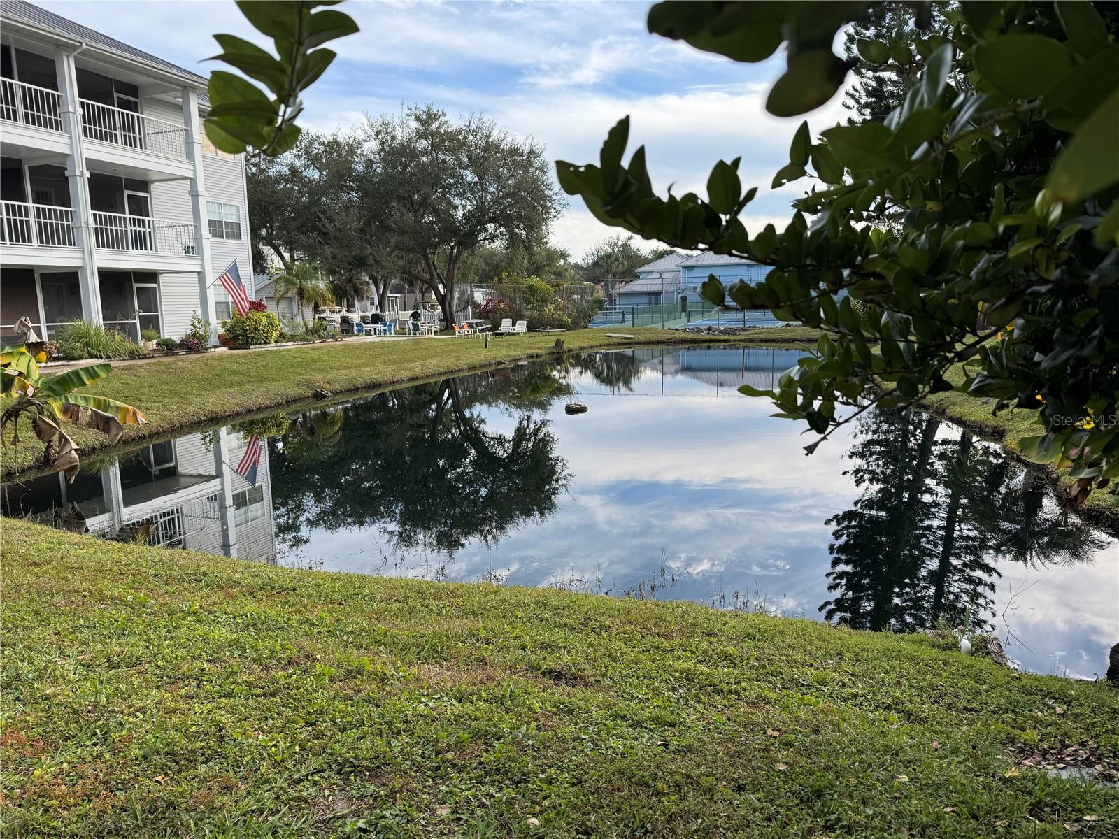 PARADISE LAKES - Residential