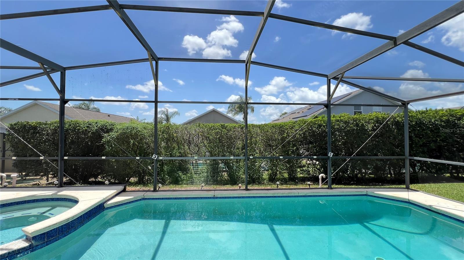 GLENBROOK PH II SUB - Residential Lease