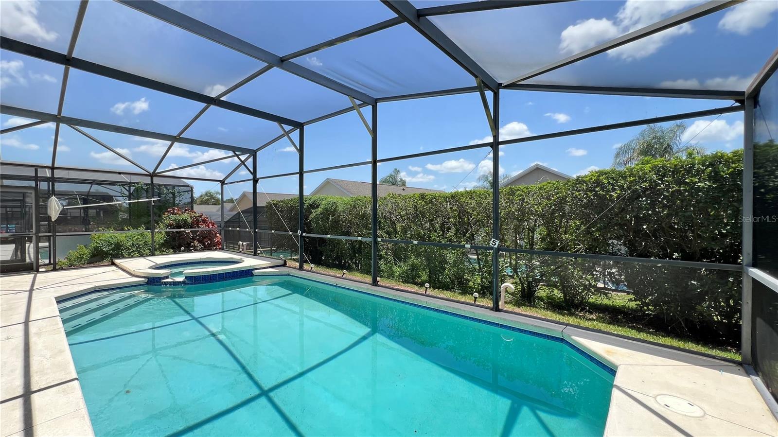 GLENBROOK PH II SUB - Residential Lease