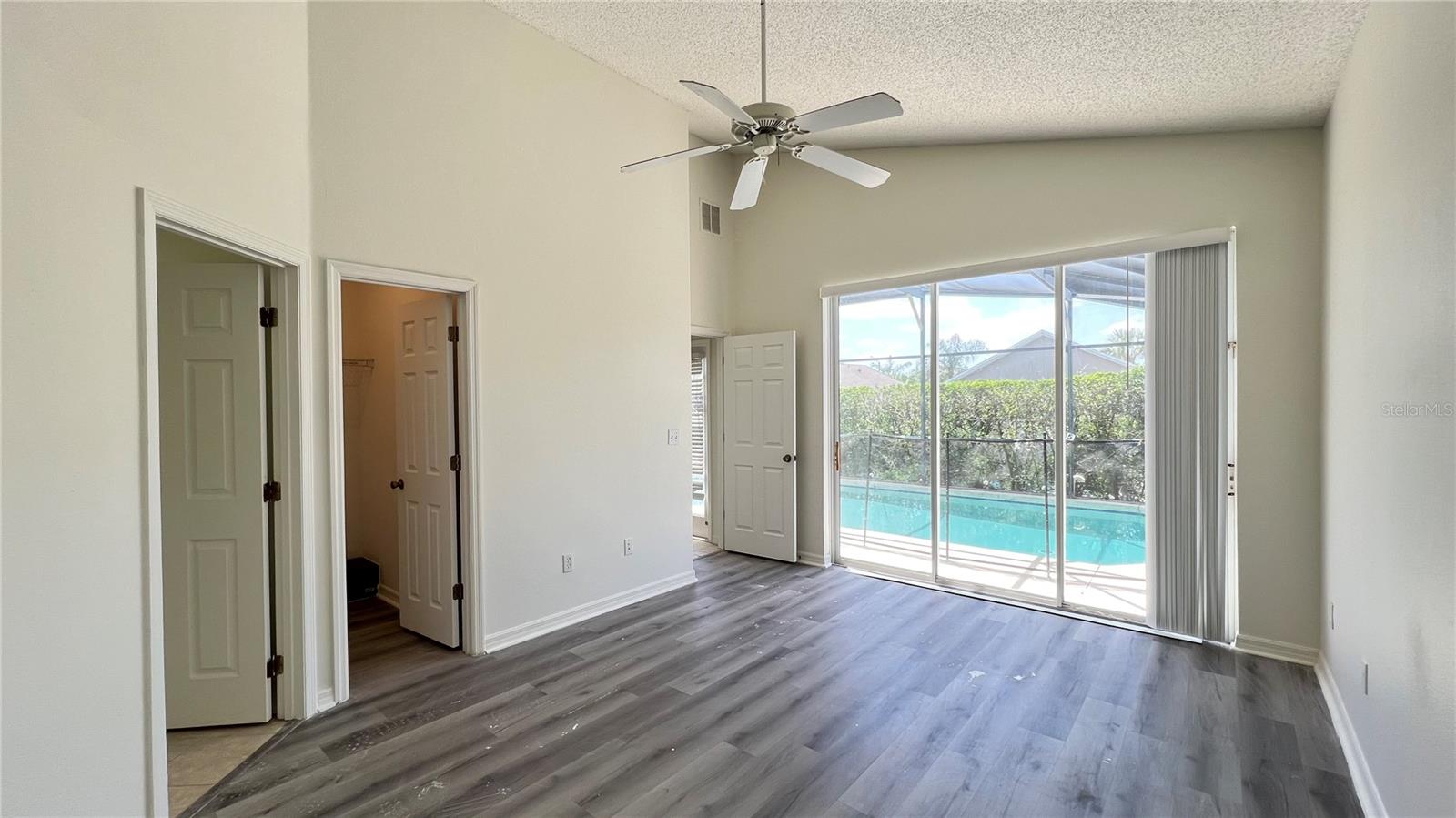 GLENBROOK PH II SUB - Residential Lease