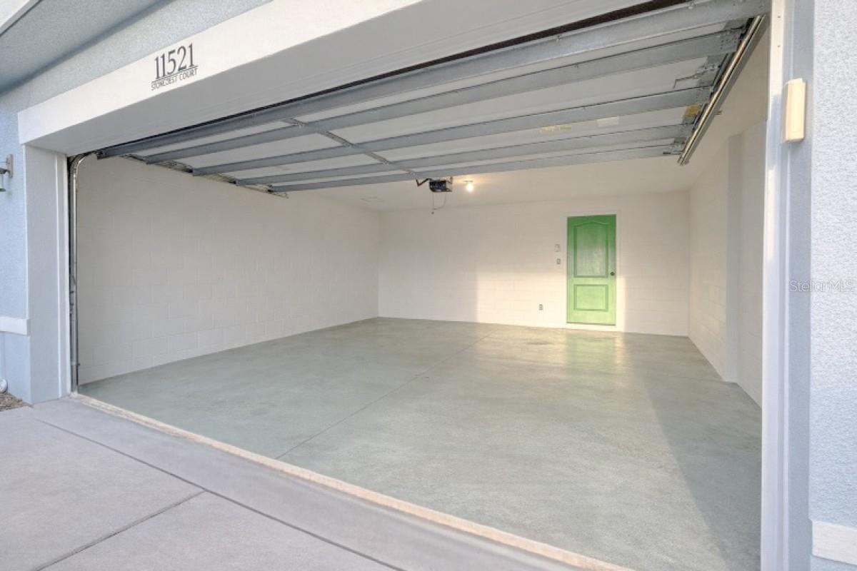 SOUTHGATE PHASE1/2 - Residential Lease
